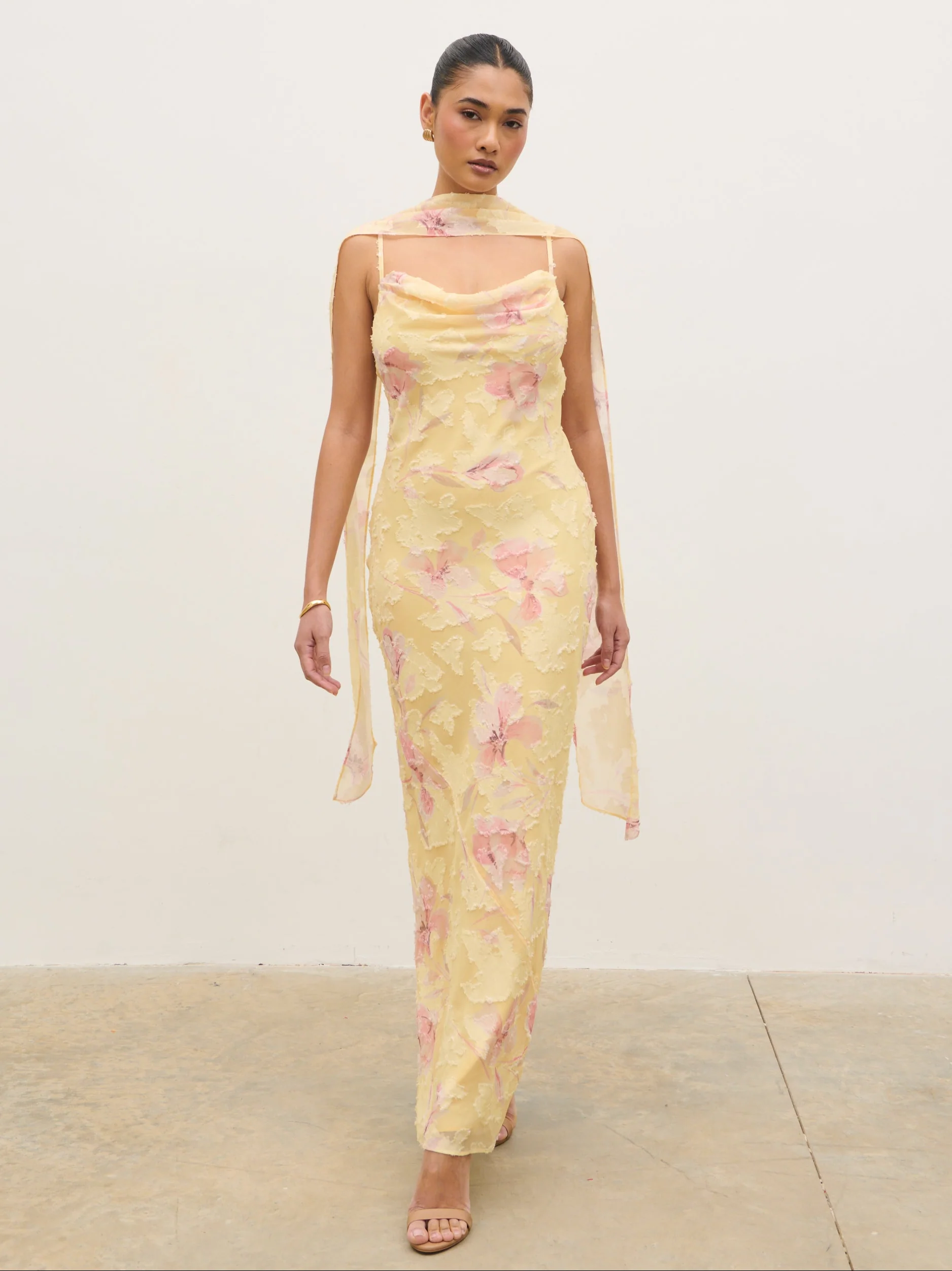 Eden Scarf Jacquard Printed Maxi Dress - Lemon Blush Floral - Image 3