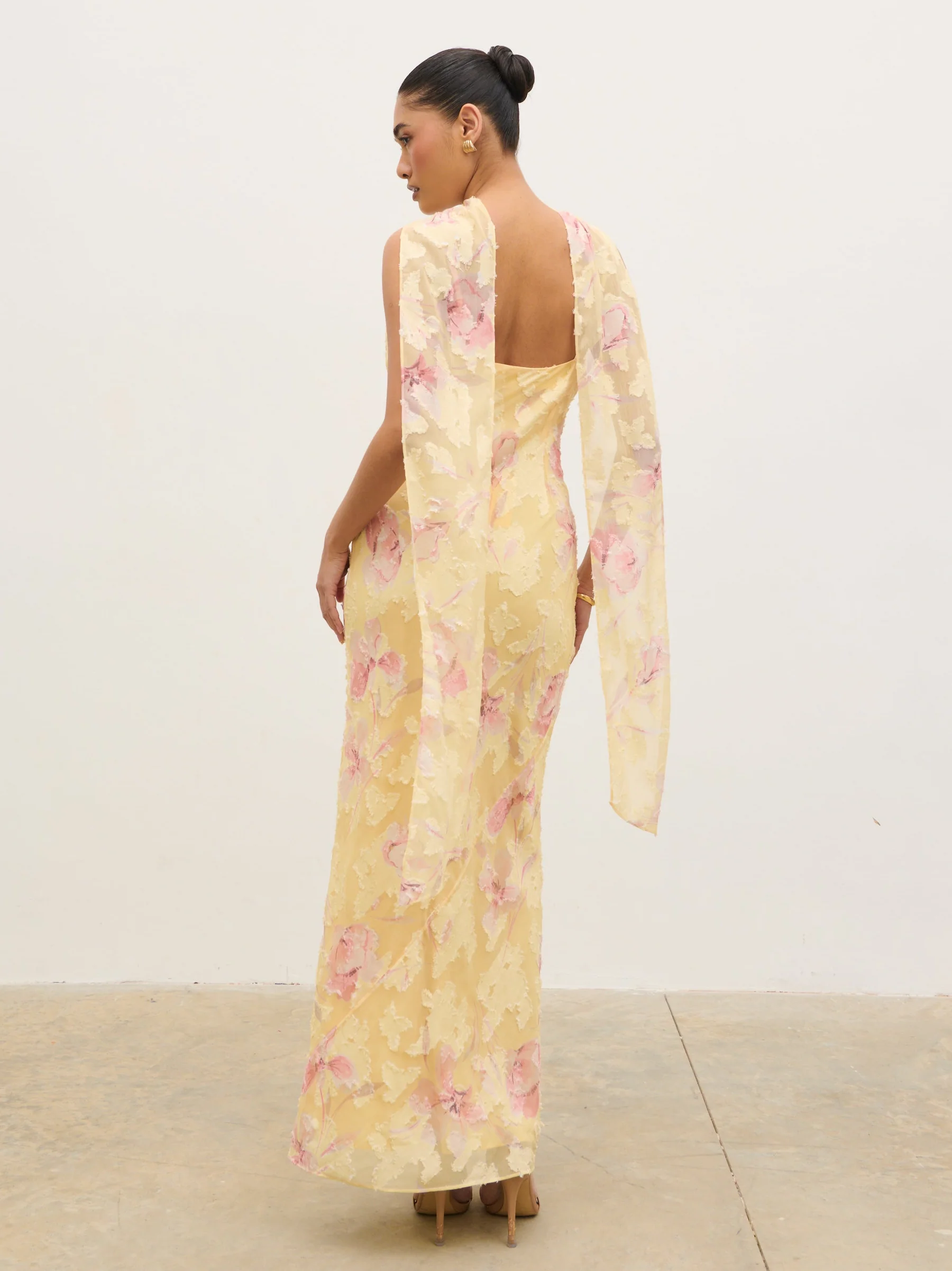 Eden Scarf Jacquard Printed Maxi Dress - Lemon Blush Floral - Image 8