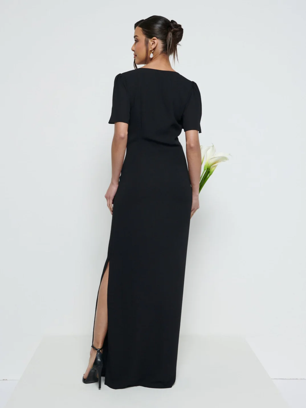 Edie Chiffon Short Sleeve Maxi Bridesmaid Dress - Black - Image 4