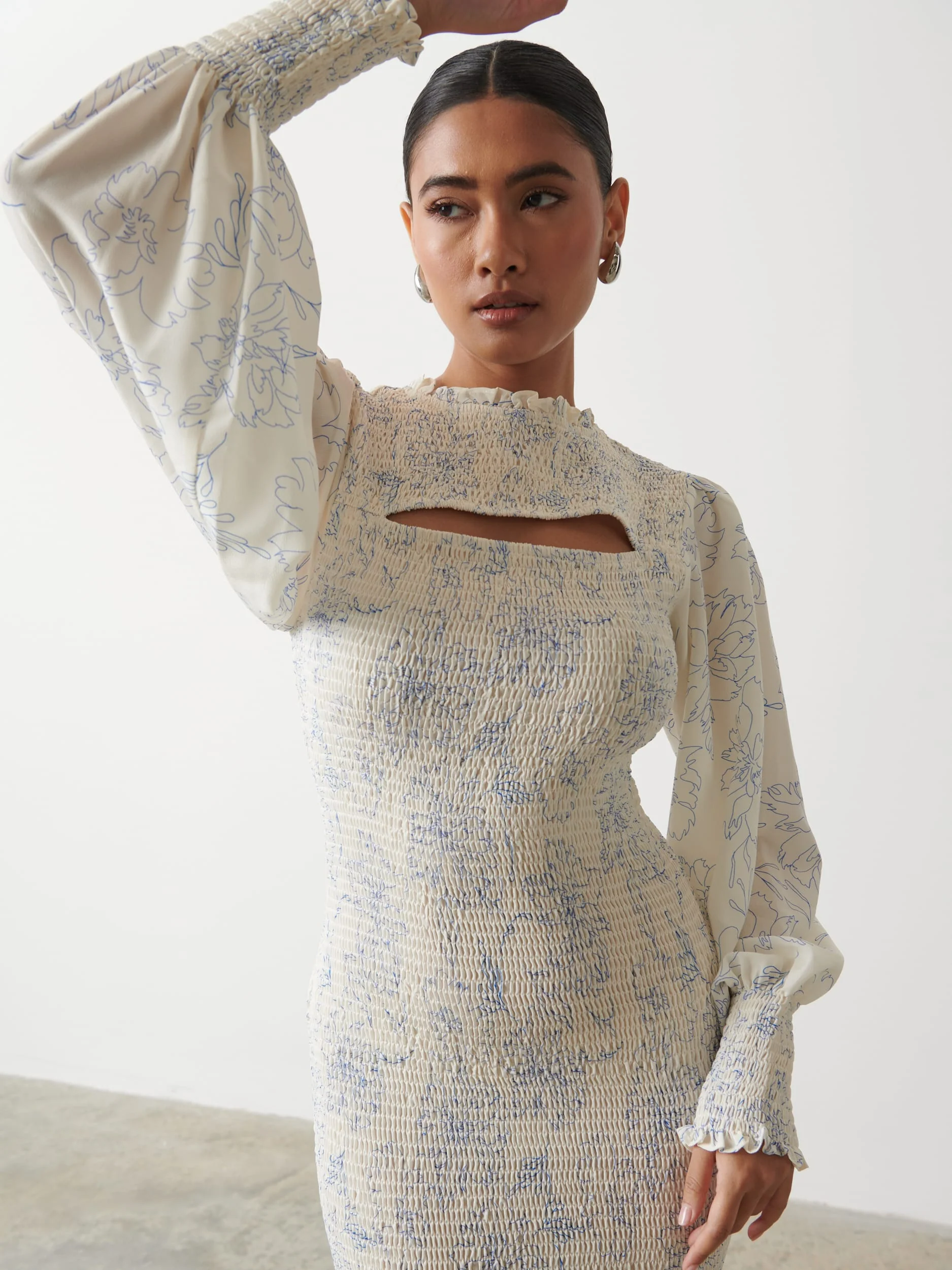 Elise Cut Out Shirred Printed Midaxi Dress - Peony Abstract Floral Print - Image 2