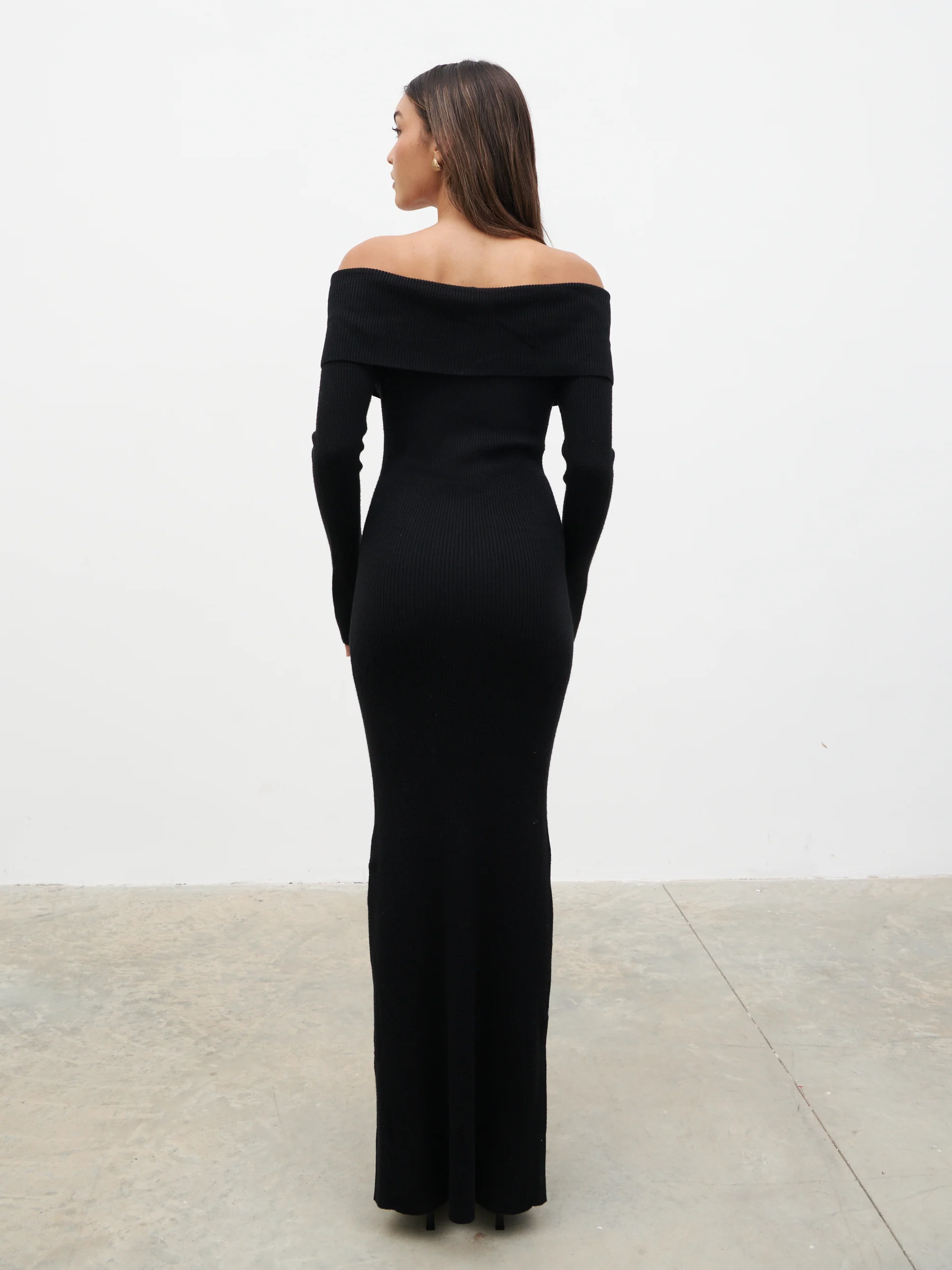 Elora Bardot Knit Maxi Dress - Black - Image 4