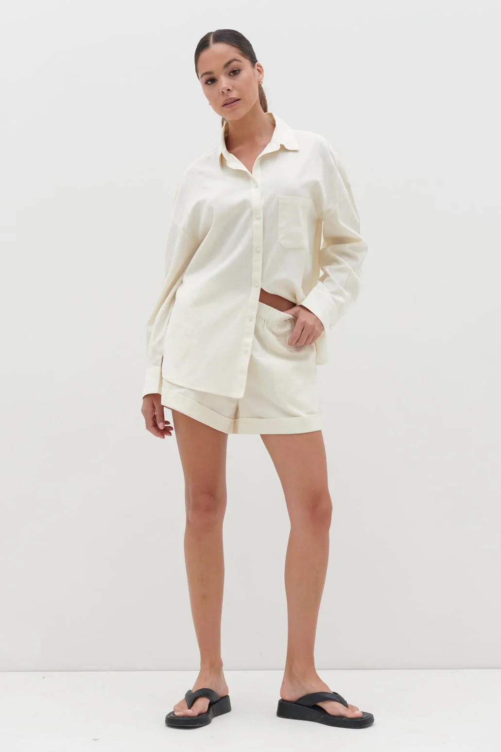 Emery Boxy Shorts - Cream - Image 4