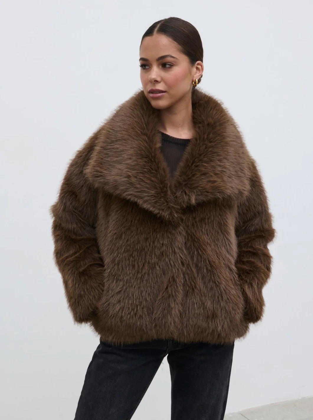 Ettalie Short Faux Fur Coat - Brown - Image 4