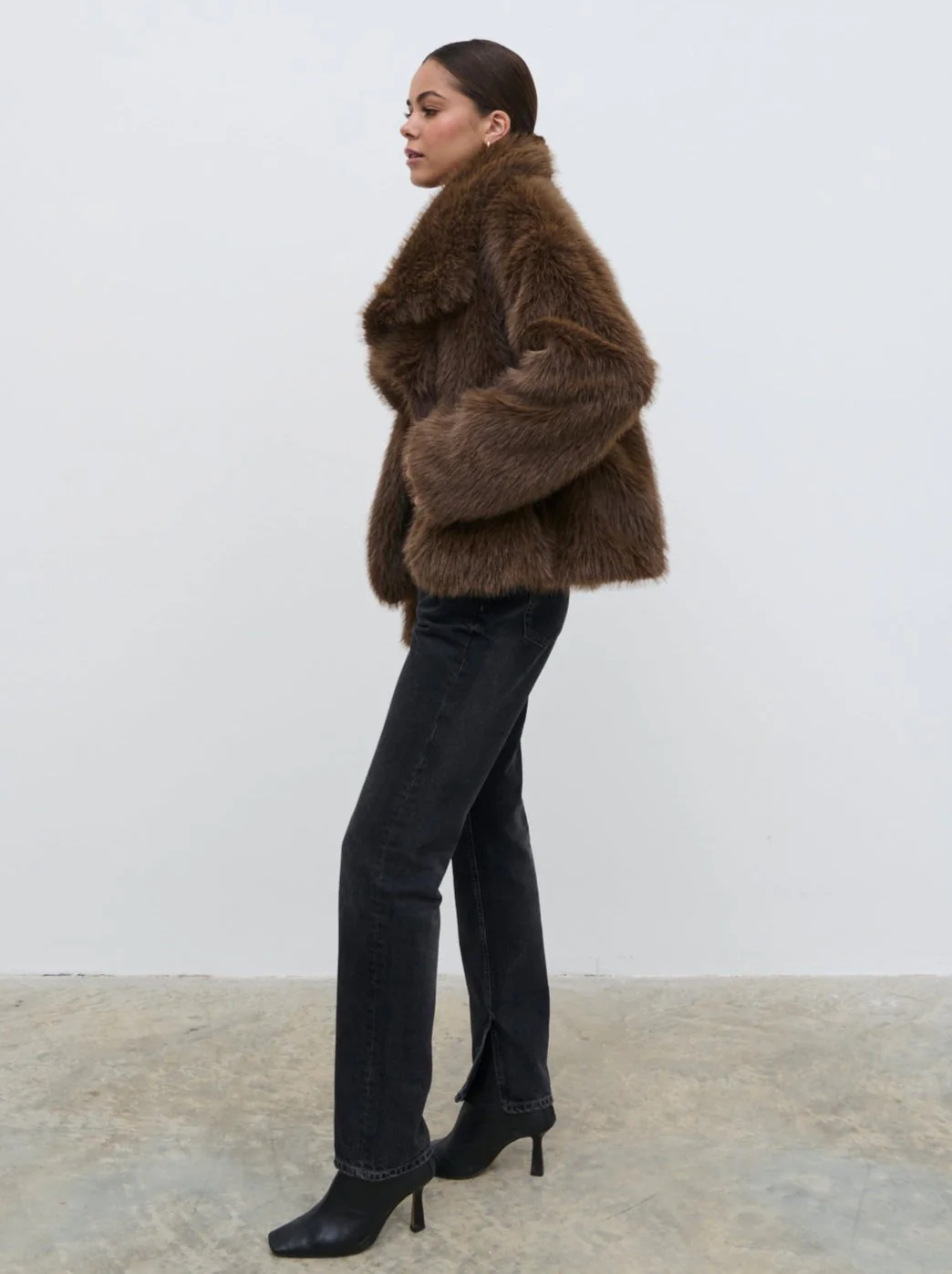 Ettalie Short Faux Fur Coat - Brown - Image 5