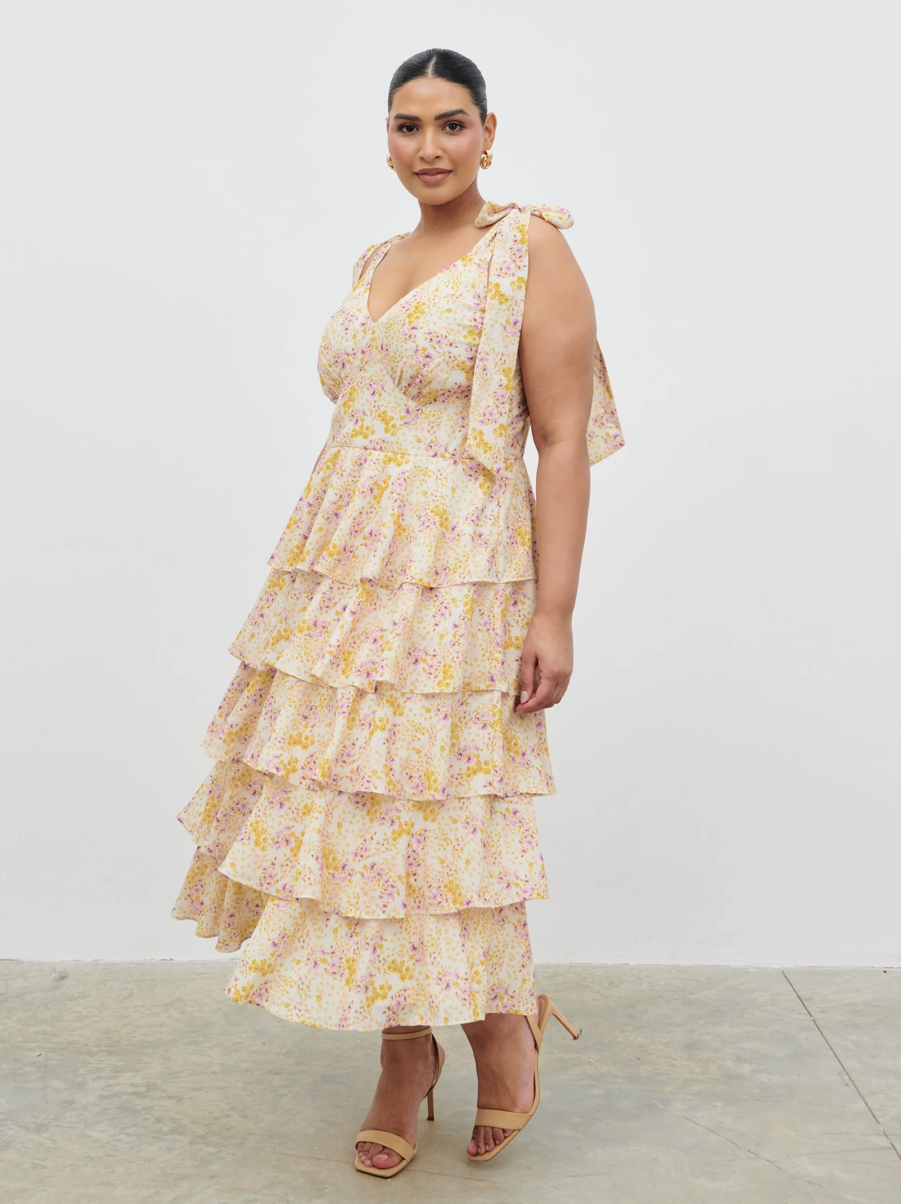 Fiore Tie Ruffle Midaxi Dress Curve - Ditsy Floral - Image 4