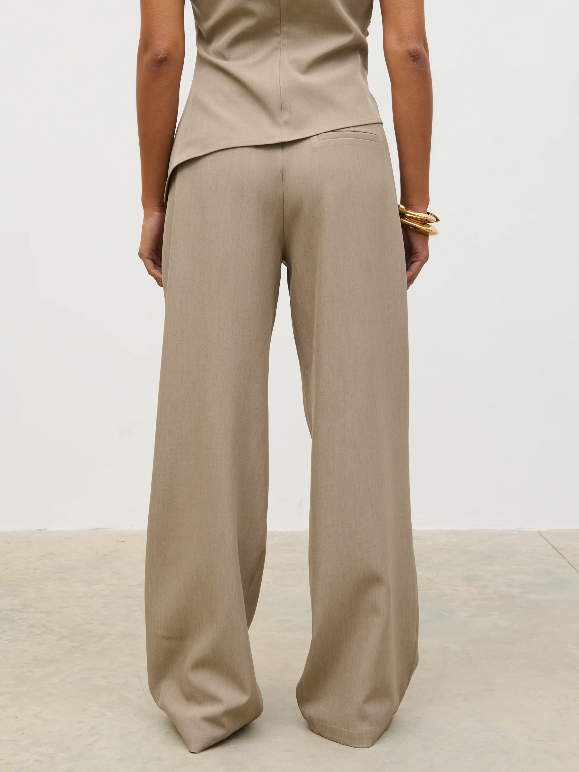 Flynn Slouchy Trousers - Mushroom - Image 6