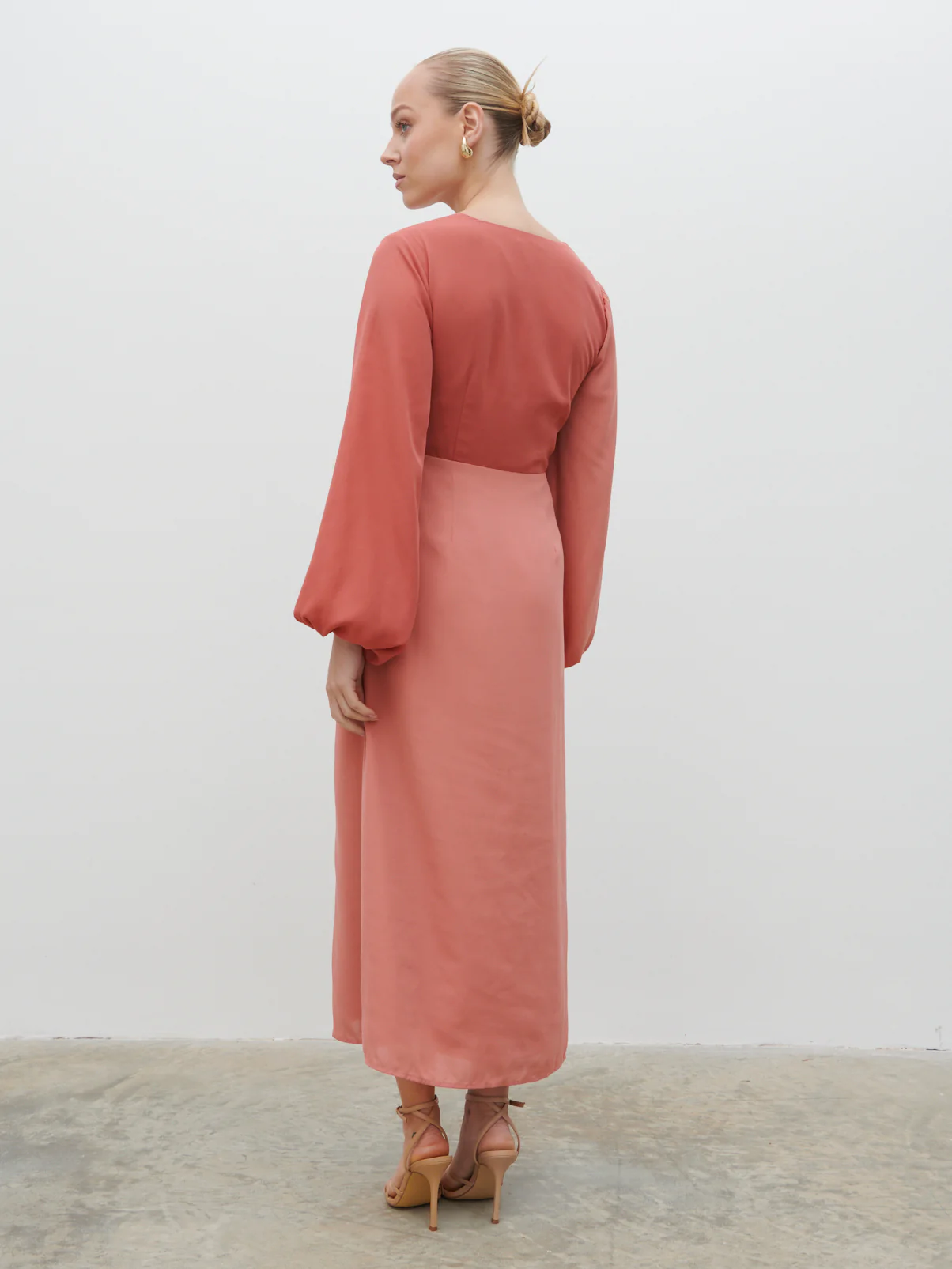 Friena Knot Contrast Midaxi Dress - Terracotta and Dusky Rose - Image 3