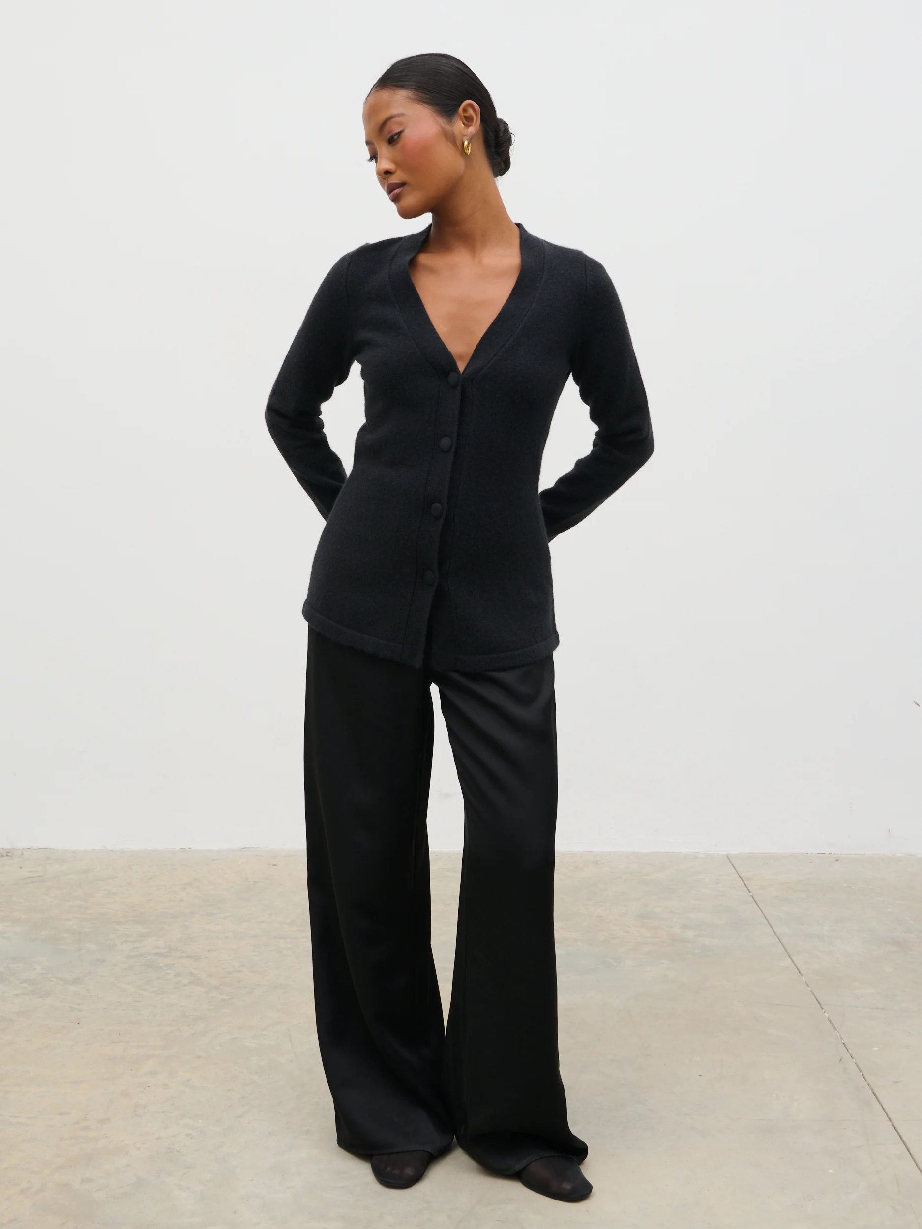 Gemma Longline Hourglass Knit Cardigan - Black - Image 2