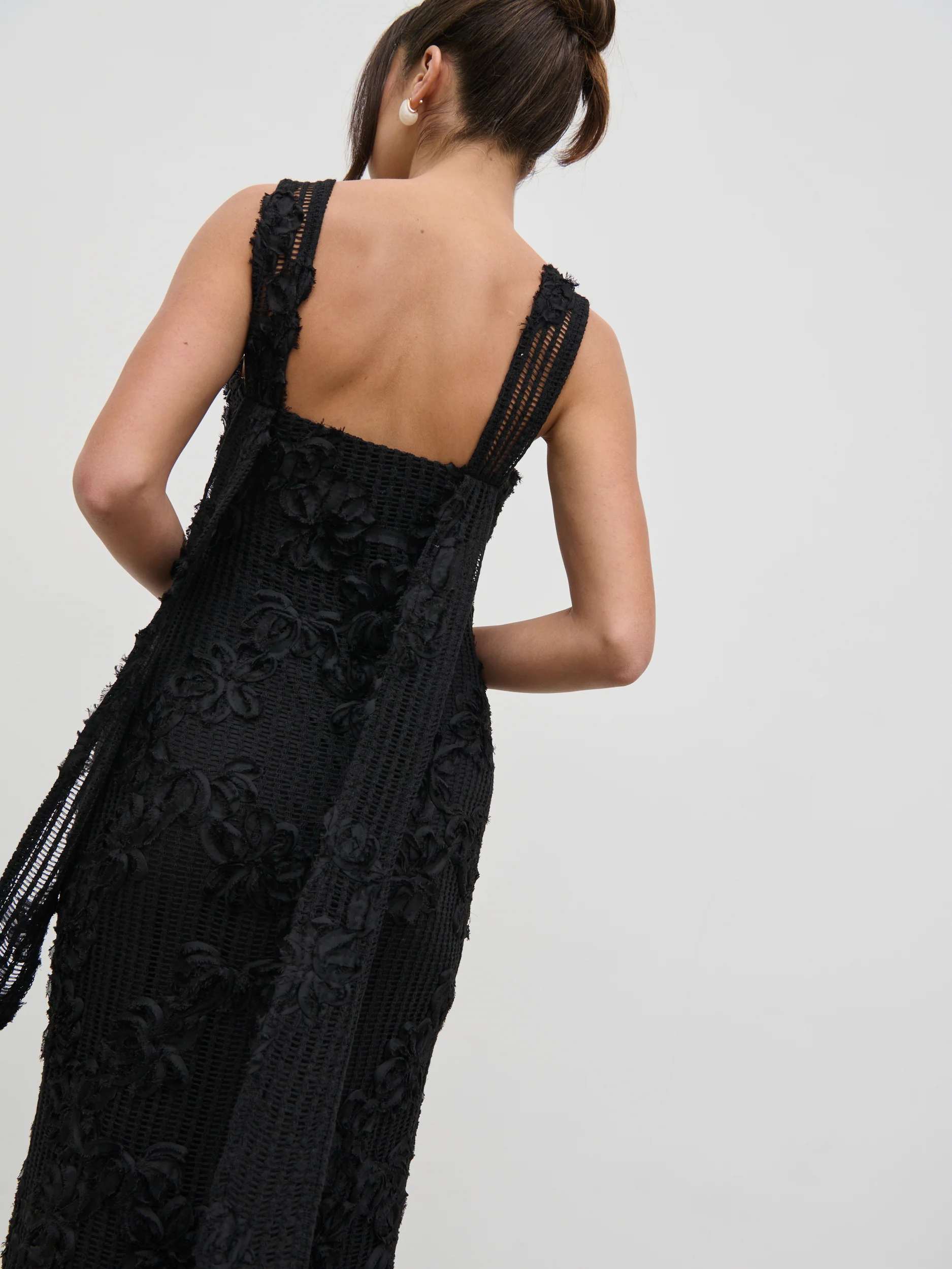 Gigou Crochet Floral Maxi Dress - Black - Image 4