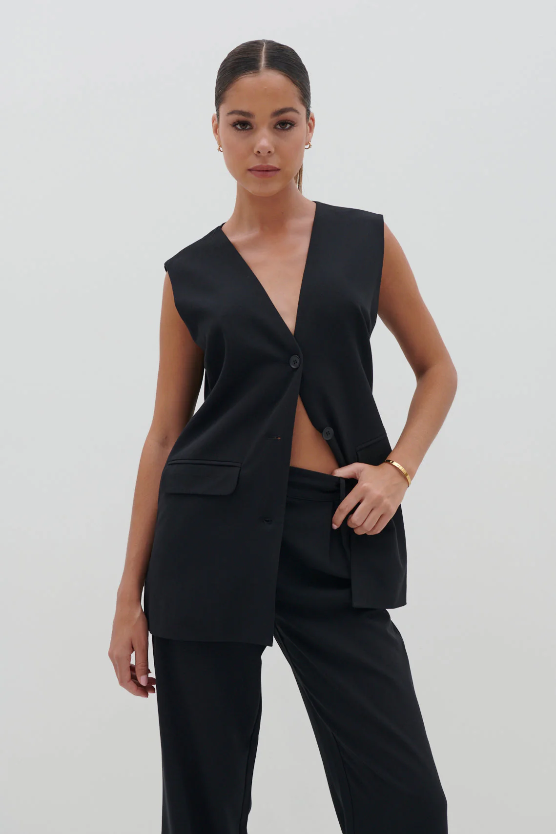 Harlee Sleeveless Waistcoat - Black - Image 7