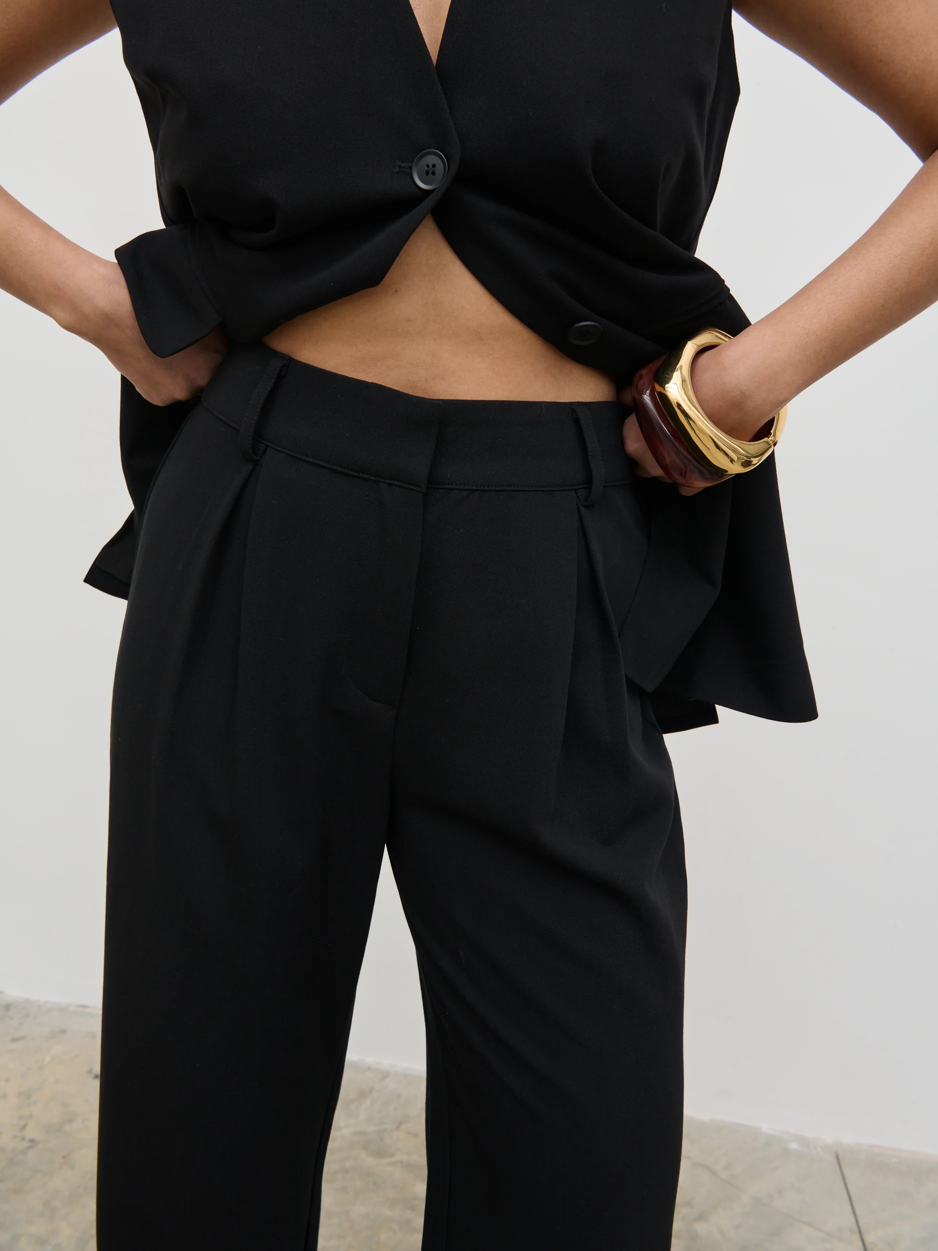 Harlee Straight Leg Trousers - Black - Image 4