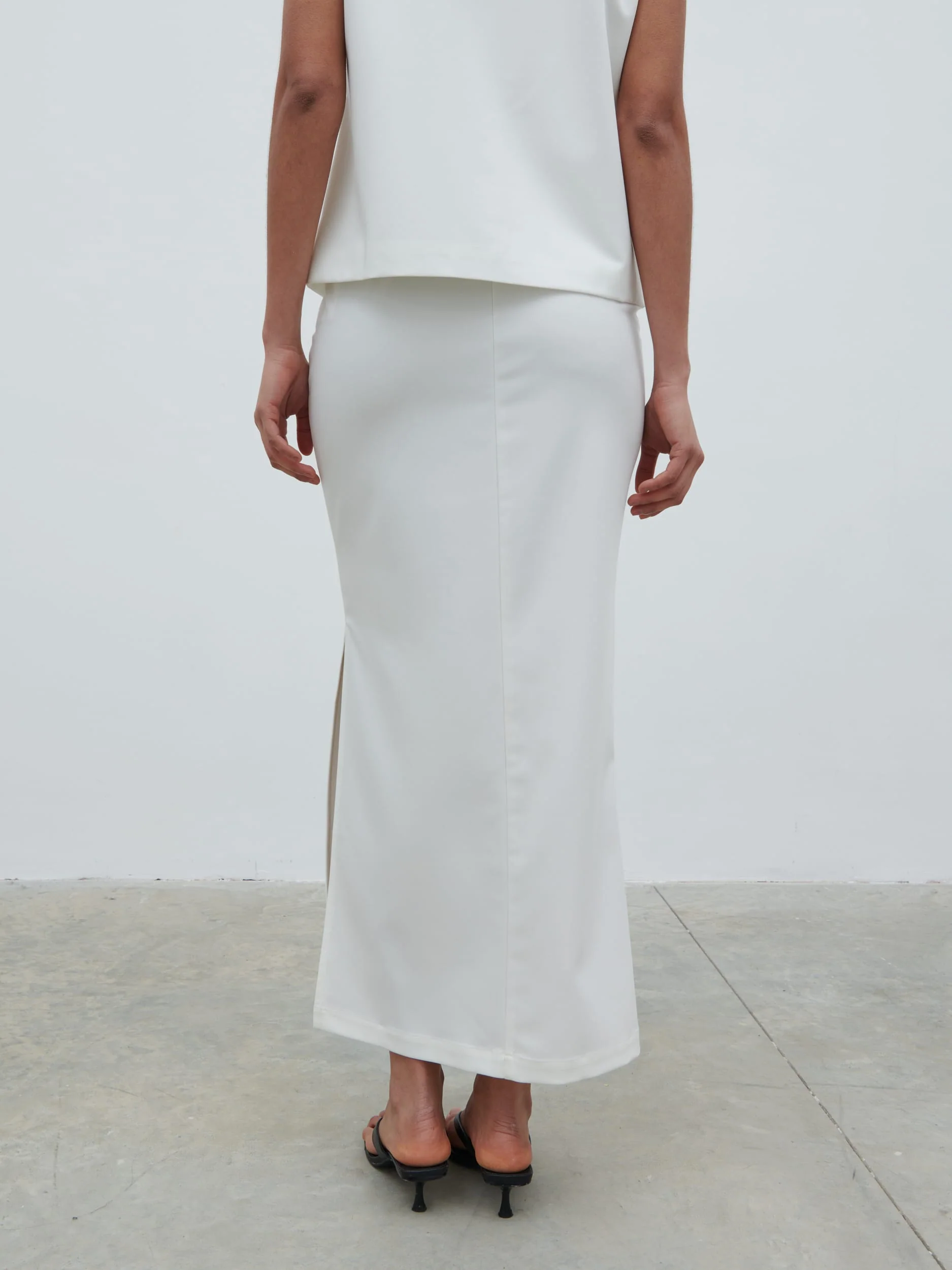 Harlee Tailored Midaxi Skirt - Cream - Image 6