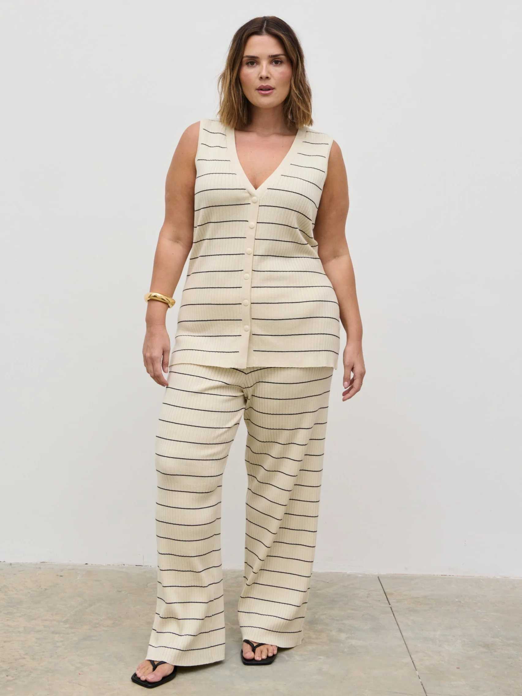 Hattie Stripe Knit Waistcoat Curve - Cream and Black - Image 2