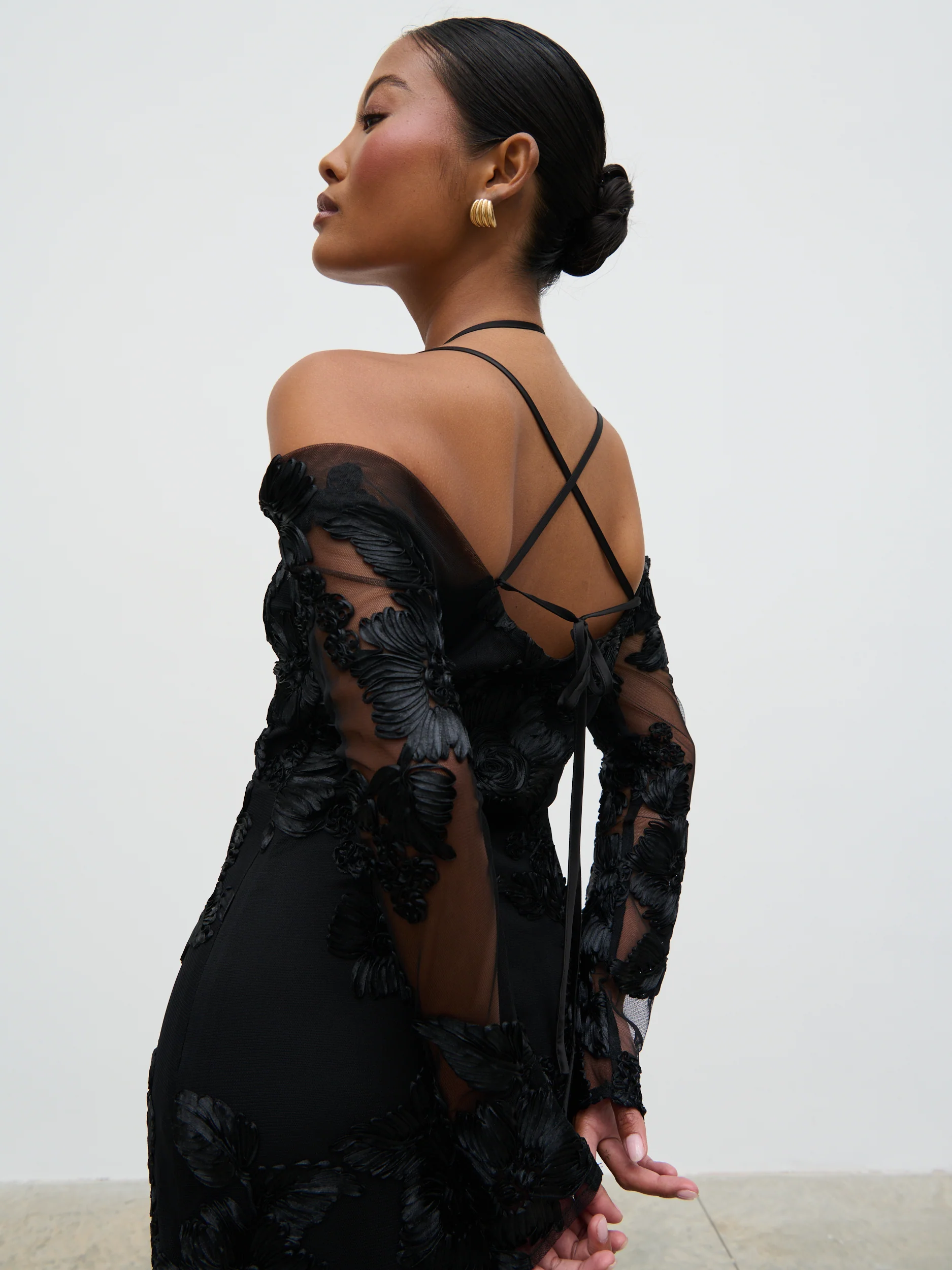 Jamila Cold Shoulder Maxi Dress - Black Jacquard Floral - Image 2