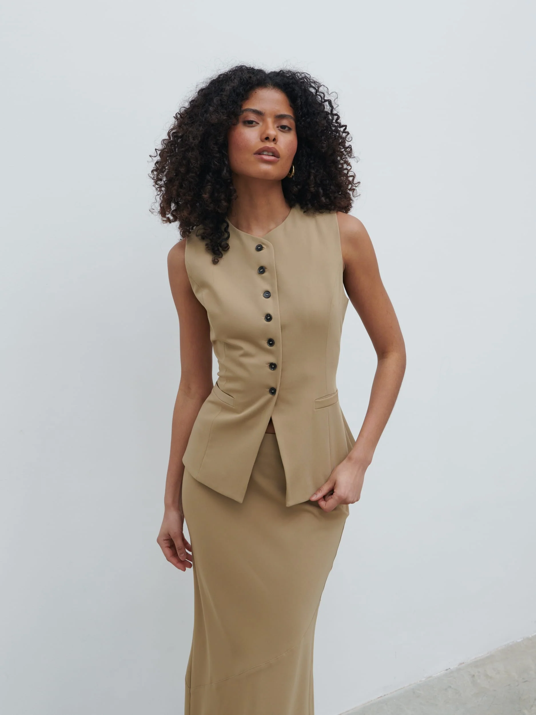 Jean Buttoned Down Waistcoat - Camel Beige - Image 4