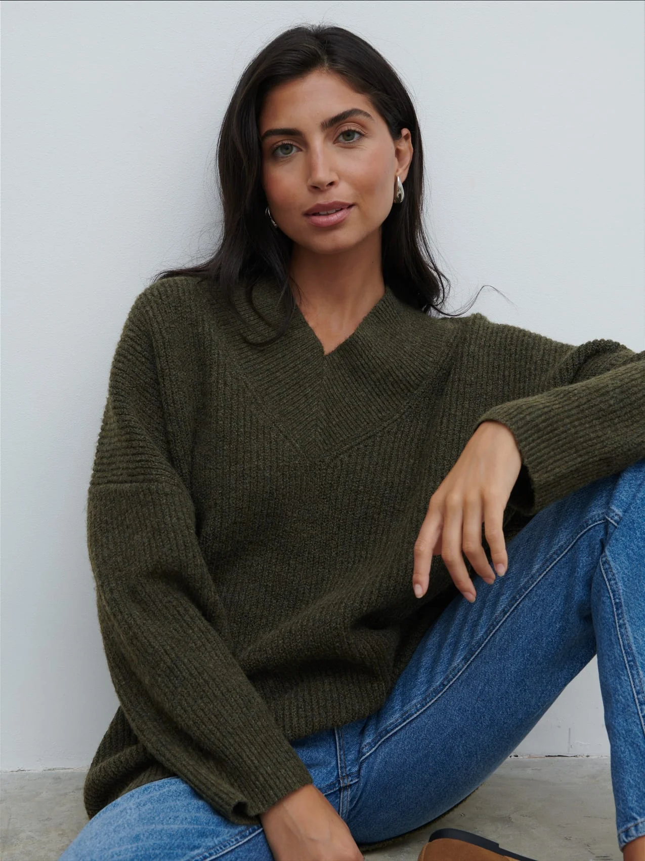 Jovie Oversized Rib Knit Jumper - Dark Olive - Image 6