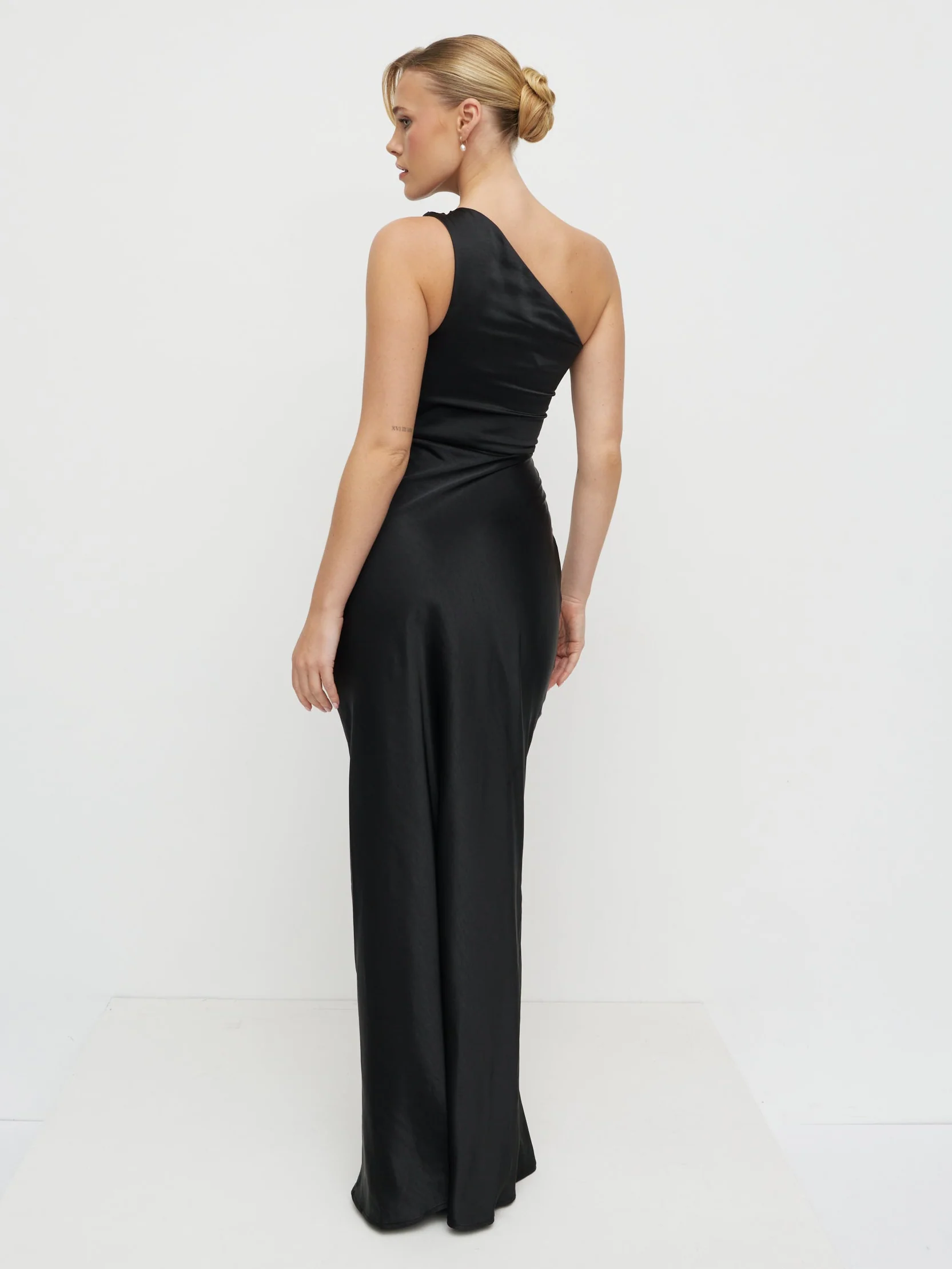Juliet Ruched Satin Maxi Dress - Black - Image 4
