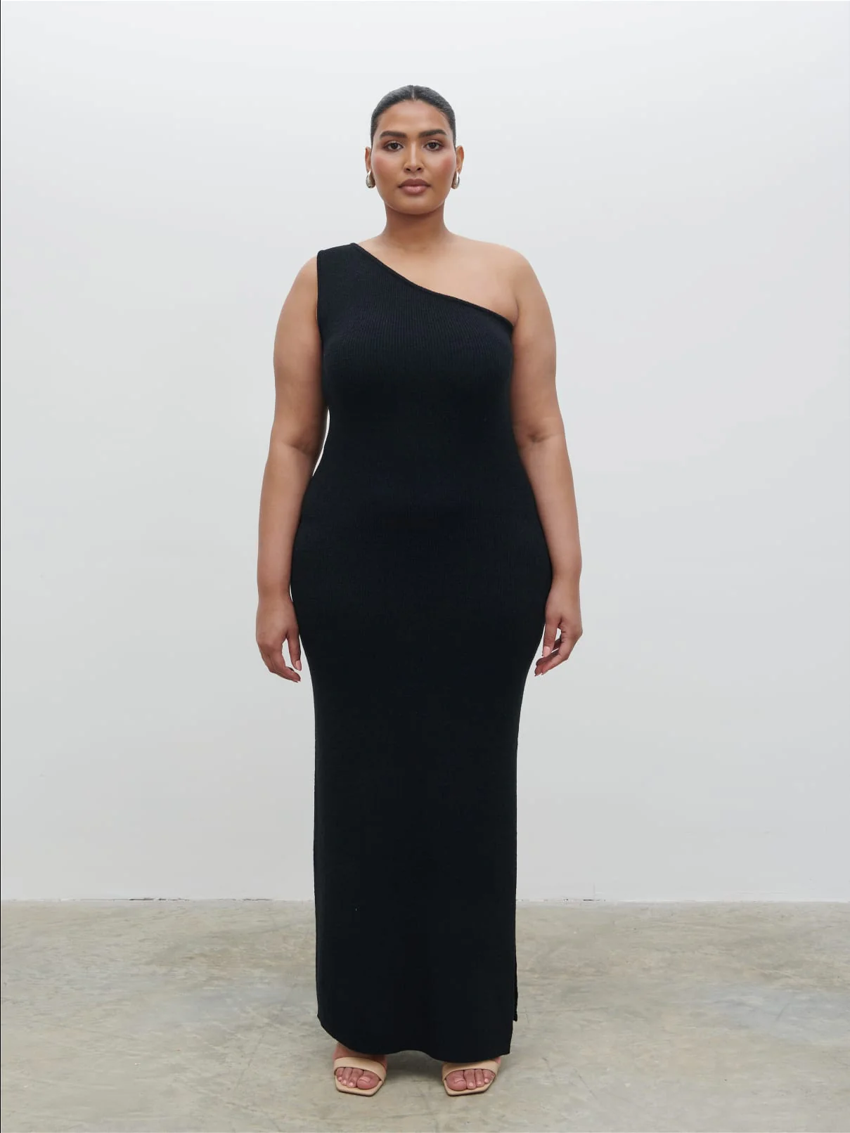 Juno One Shoulder Knit Maxi Dress Curve - Black - Image 5