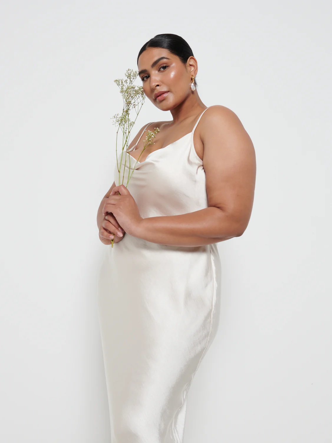 Keisha Maxi Bridesmaid Dress Curve - Matte Champagne - Image 2