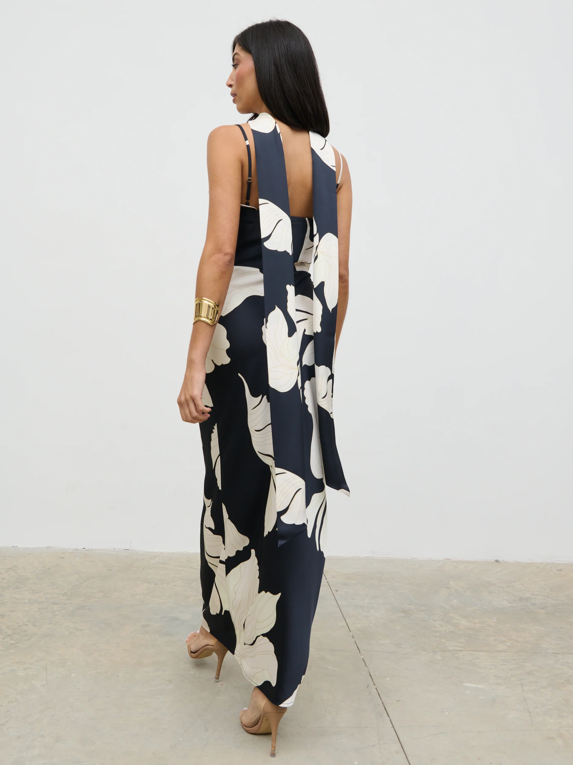 Keisha Scarf Maxi Dress - Large Scale Monochrome Floral - Image 2