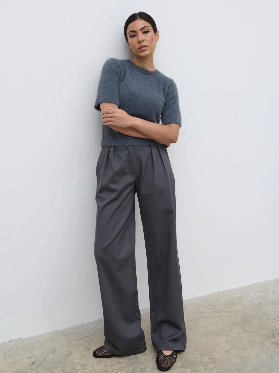 Kelly Cropped Fluffy Knit T-Shirt - Charcoal - Image 3