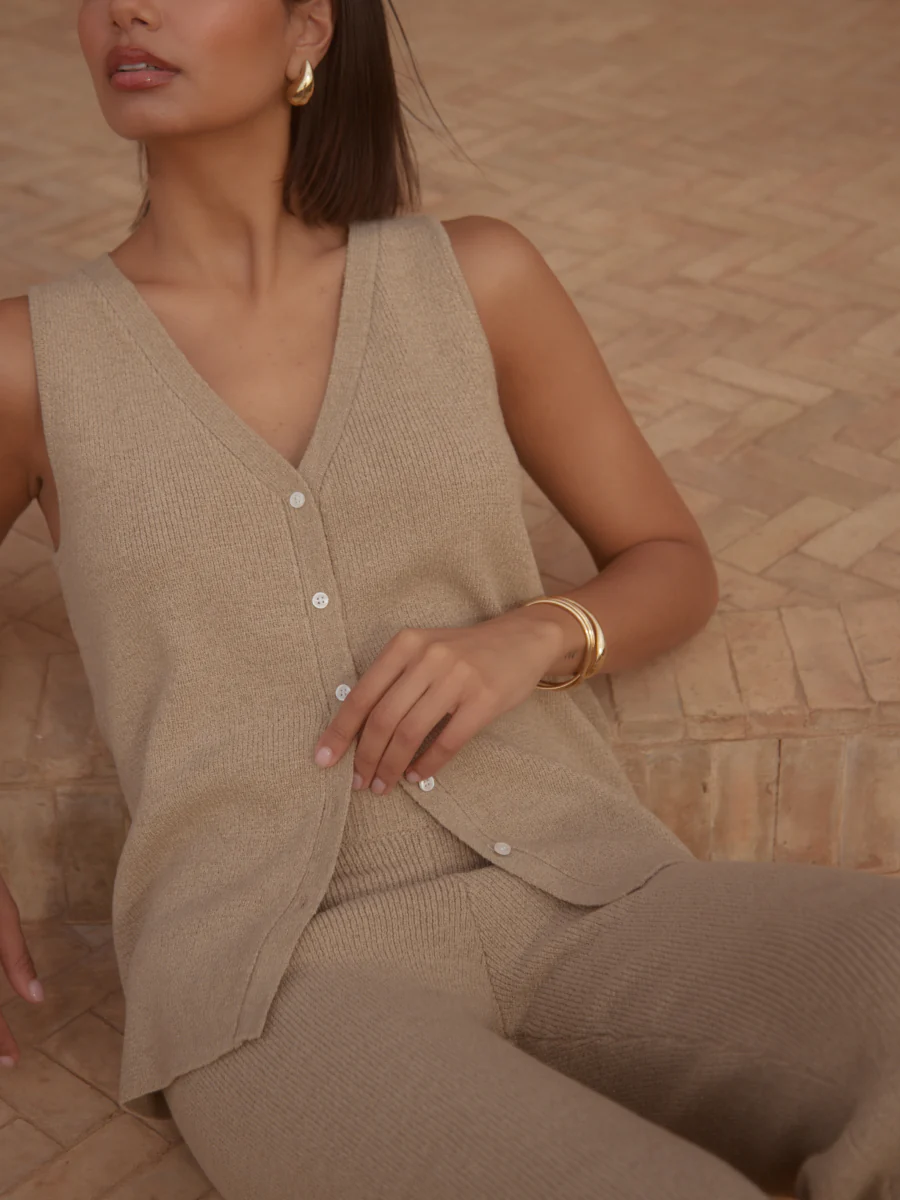 Kourtney Knit Waistcoat - Taupe - Image 8