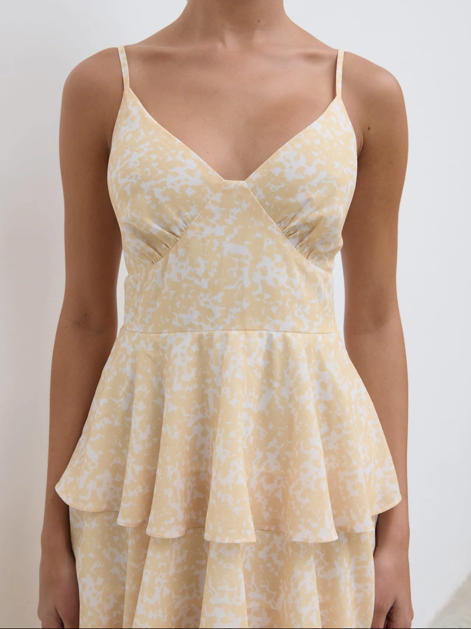 Lissy Ruffle Midaxi Dress - Yellow Abstract - Image 4