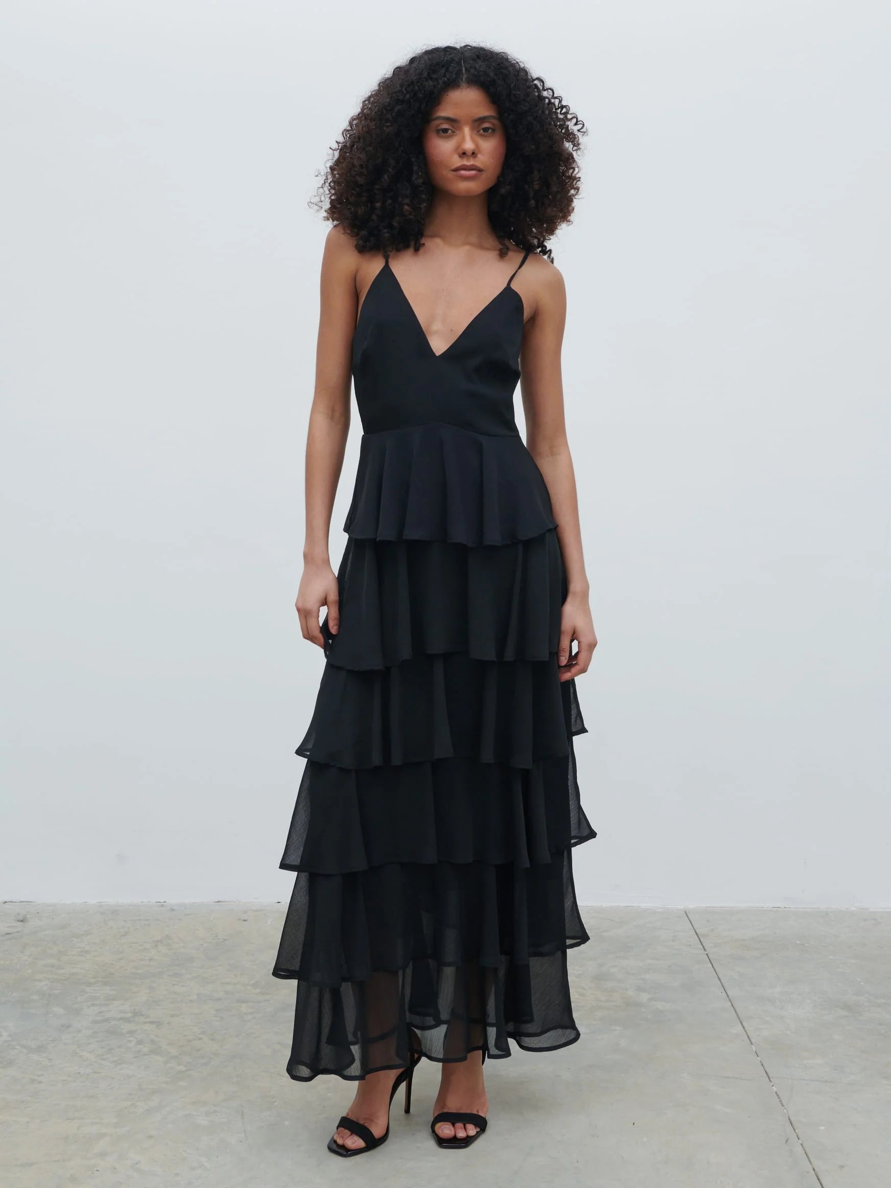 Lissy Ruffle Textured Maxi Dress - Black - Image 3