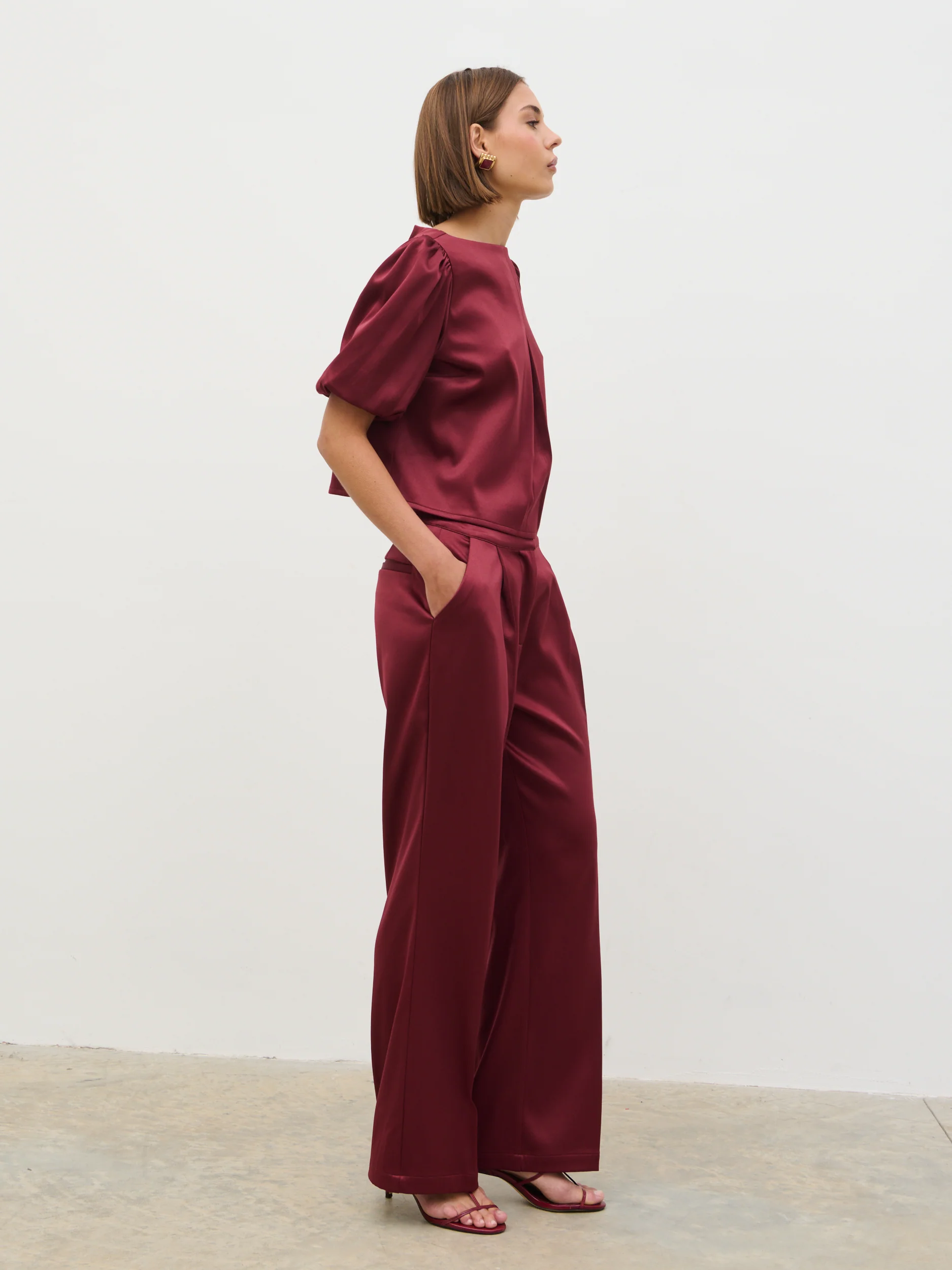 Lorah Puff Sleeve Bonded Satin Top - Wine - Image 3
