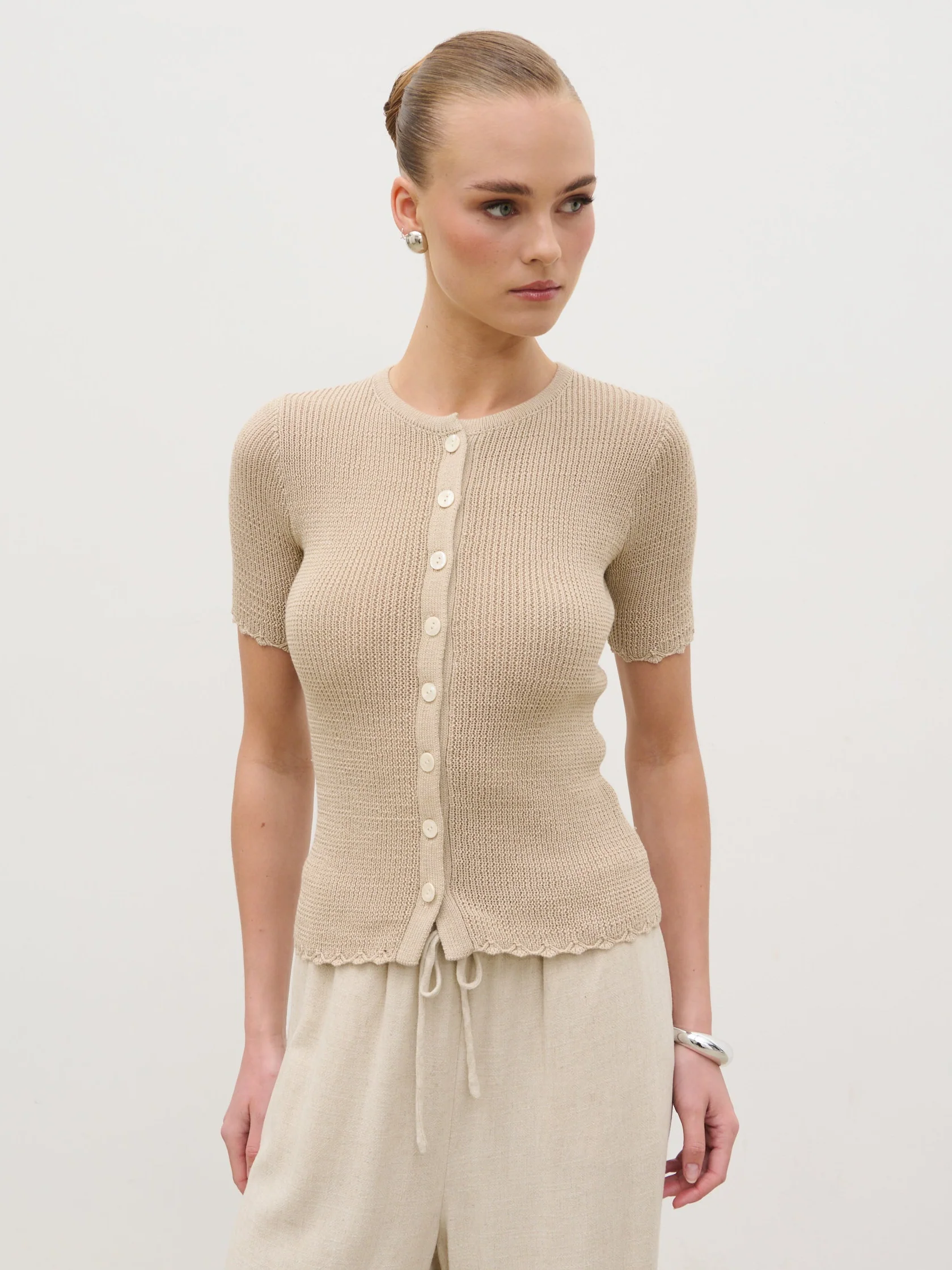 Louna Scallop Detail Cream Knit Button Top - Beige - Image 5