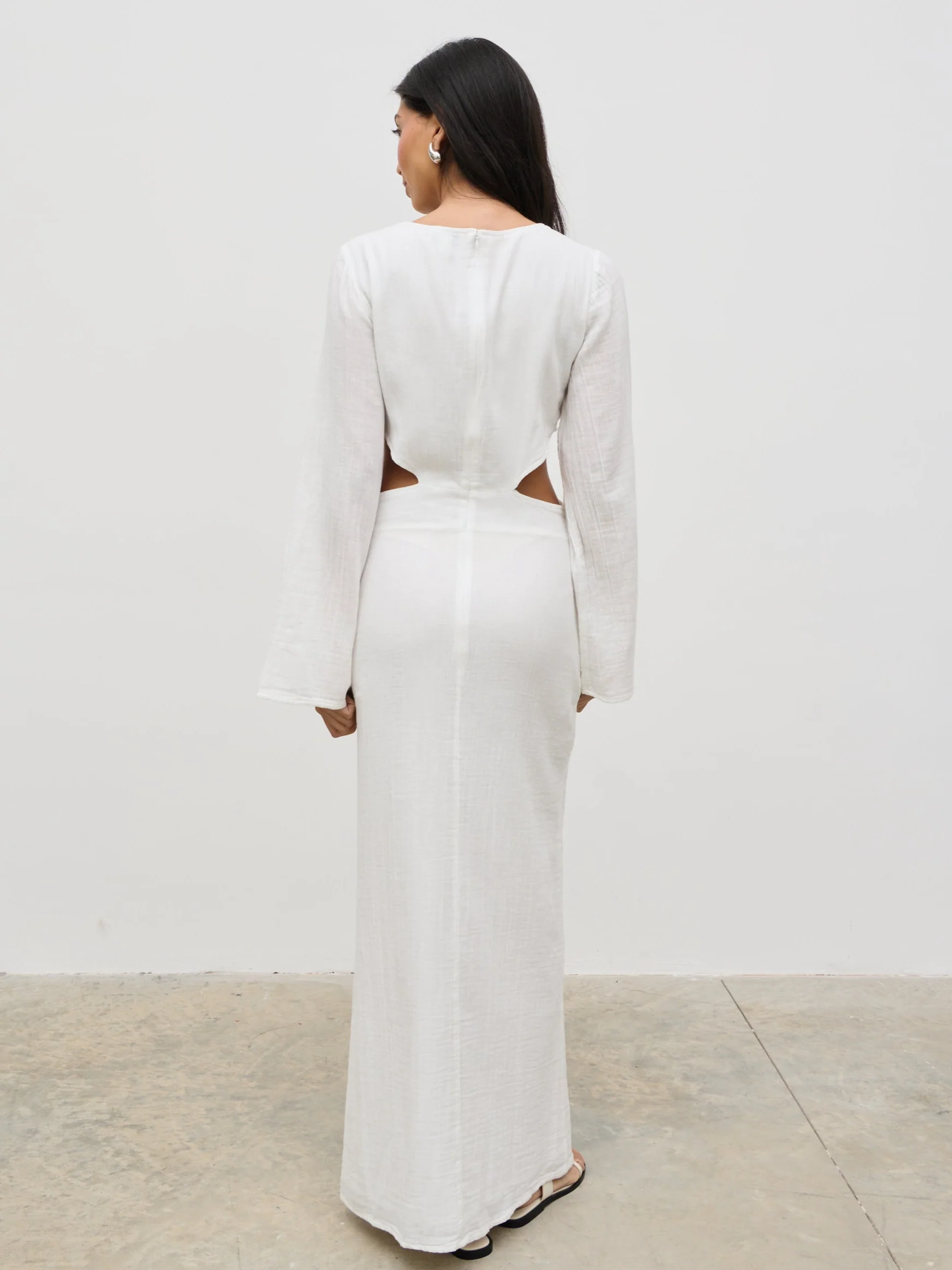 Luca Cut Out Ring Dress - Cream - Image 4