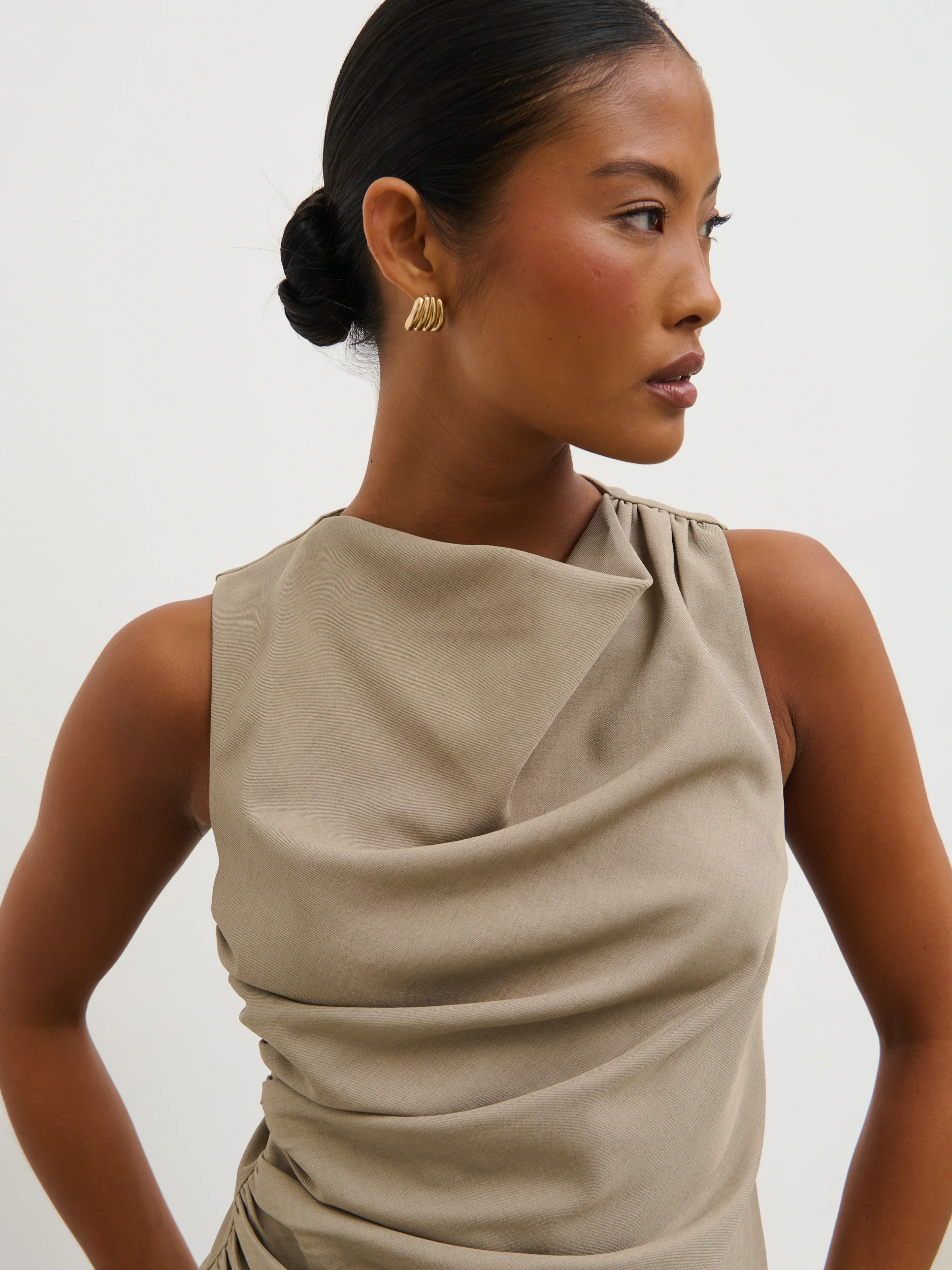 Maeve Ruched Top - Mushroom - Image 3