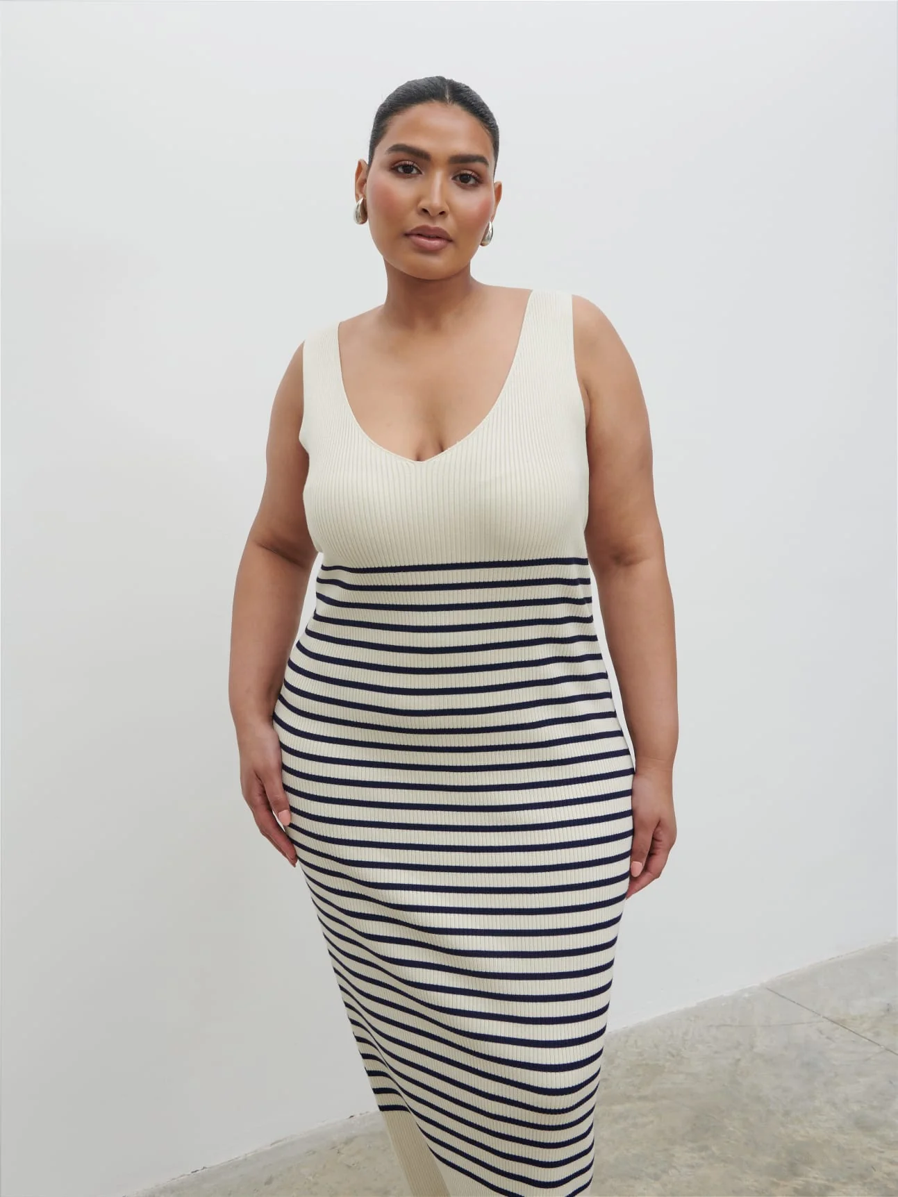 Maria Stripe Knit Midaxi Dress Curve - Cream and Navy - Image 2