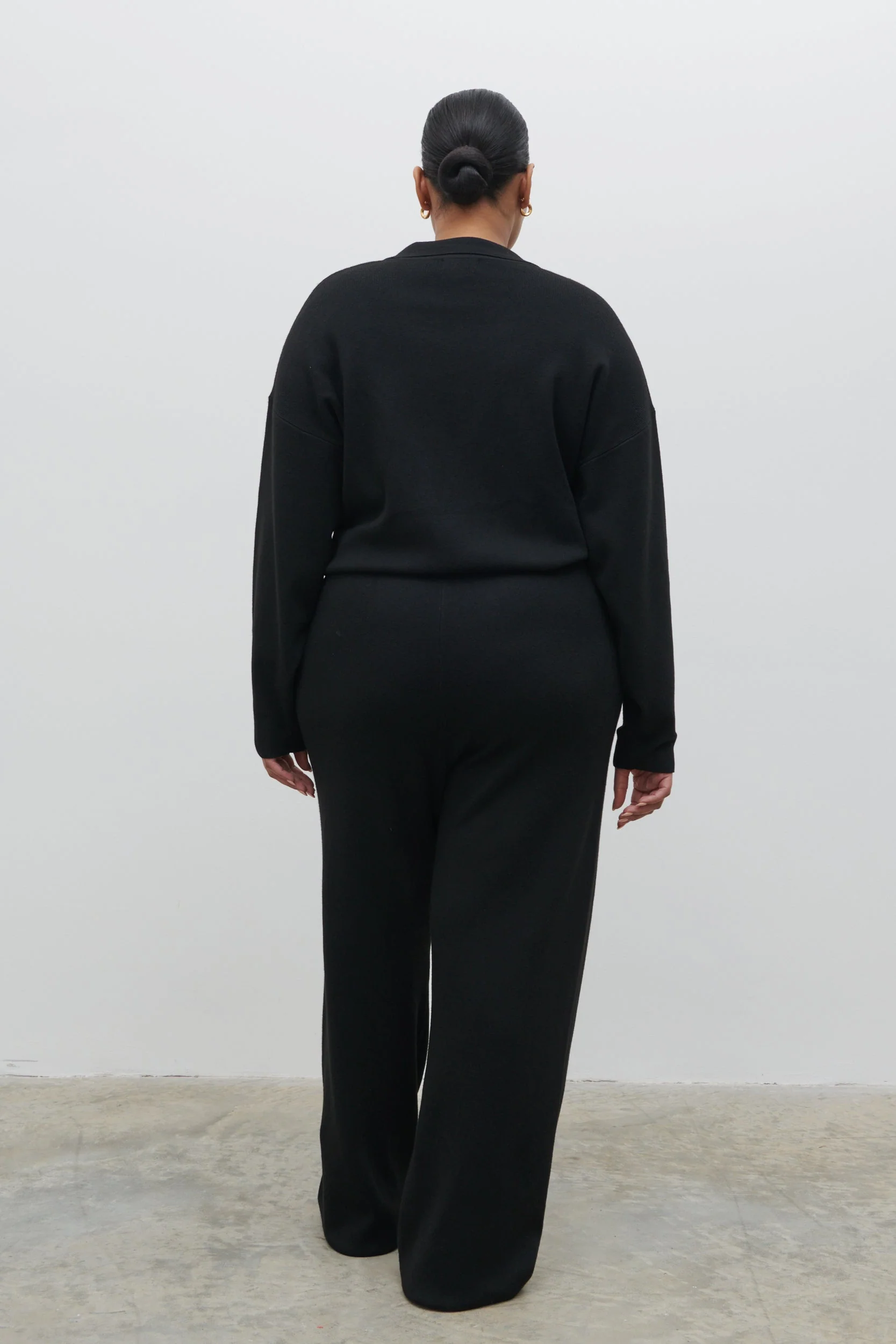 Meg Belted Knit Jumpsuit Curve - Black - Image 4