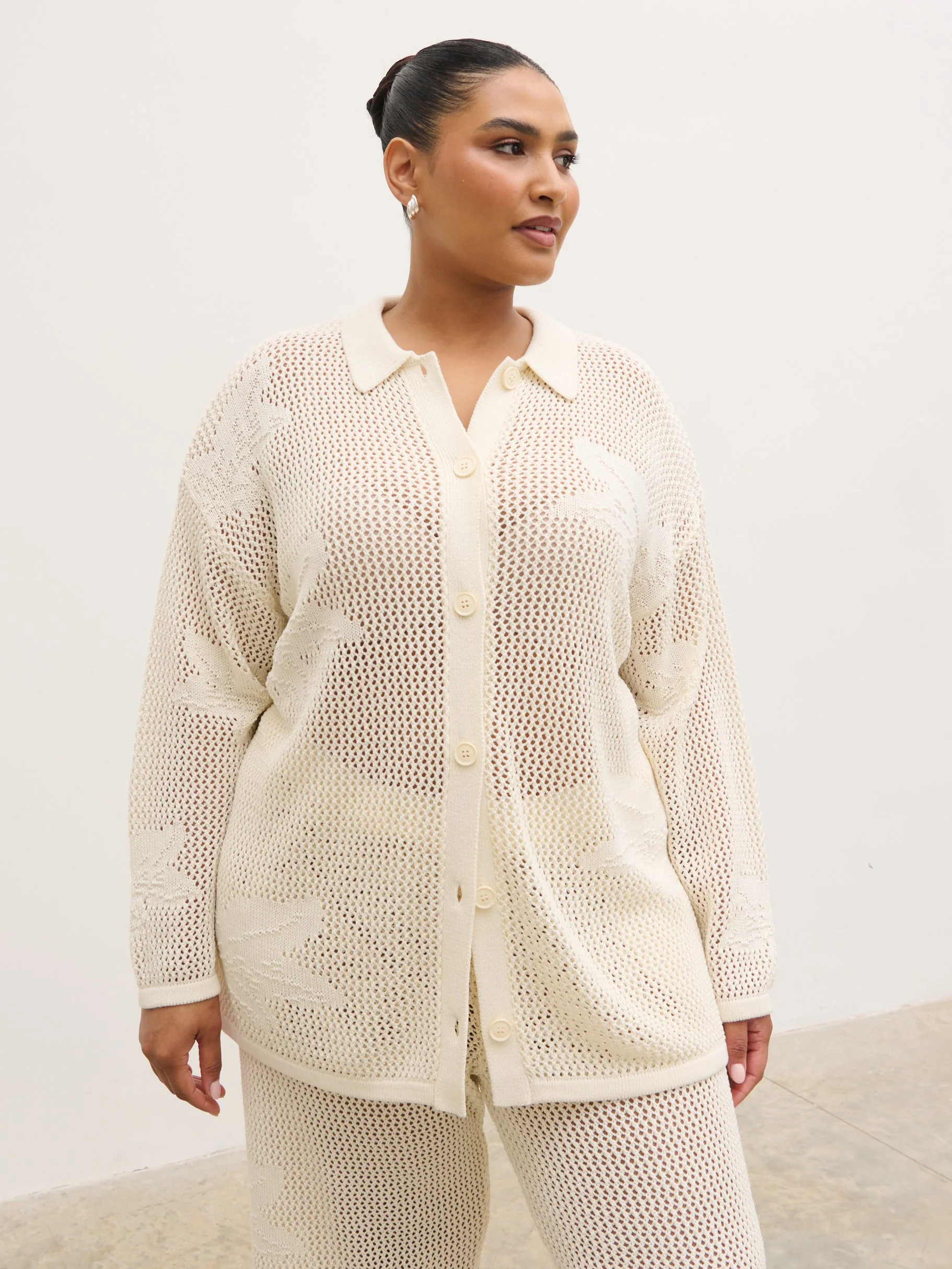Mireille Knit Oversized Shirt Curve - Cream - Image 3