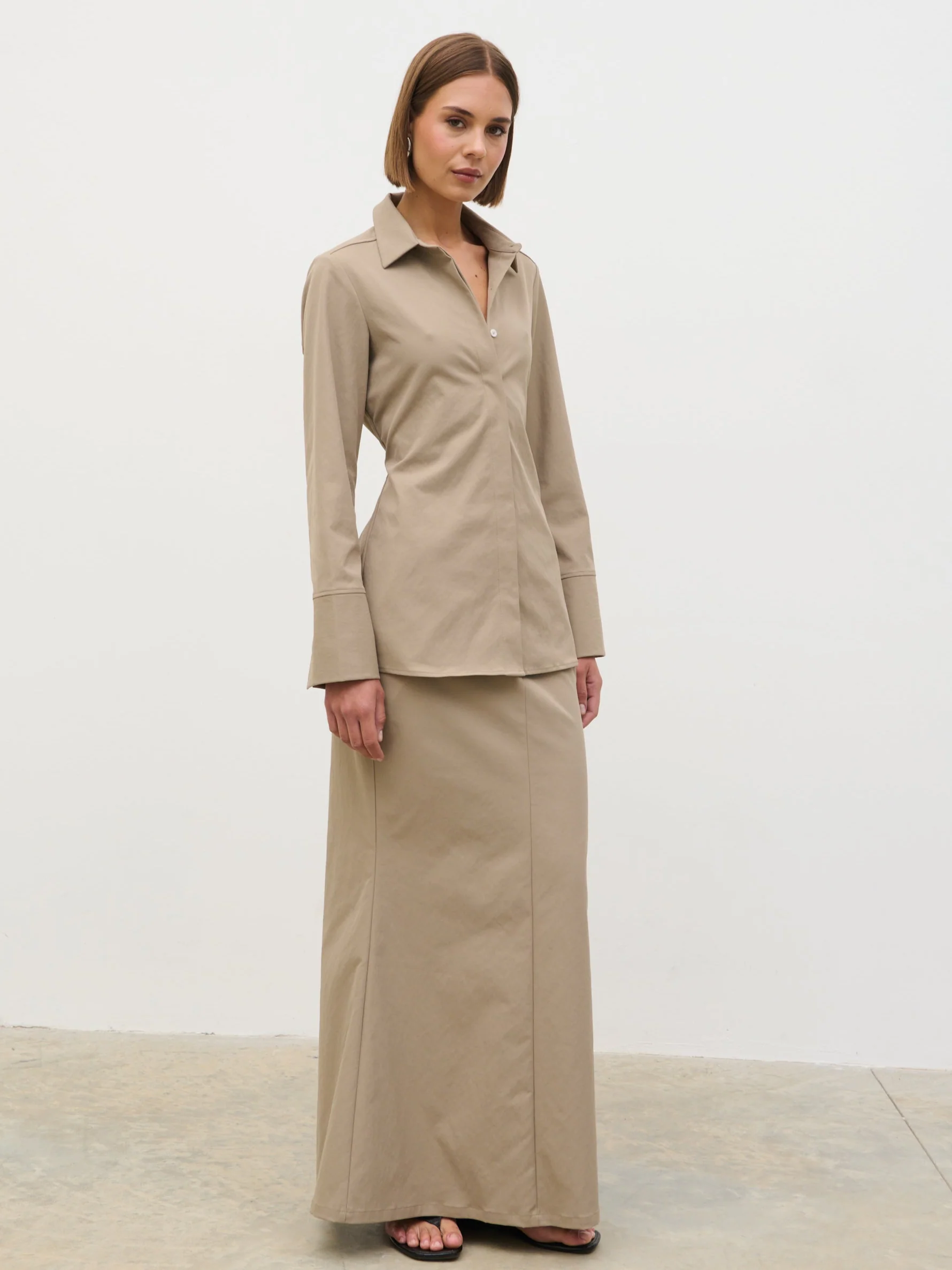 Myley Flare Maxi Skirt - Taupe - Image 4