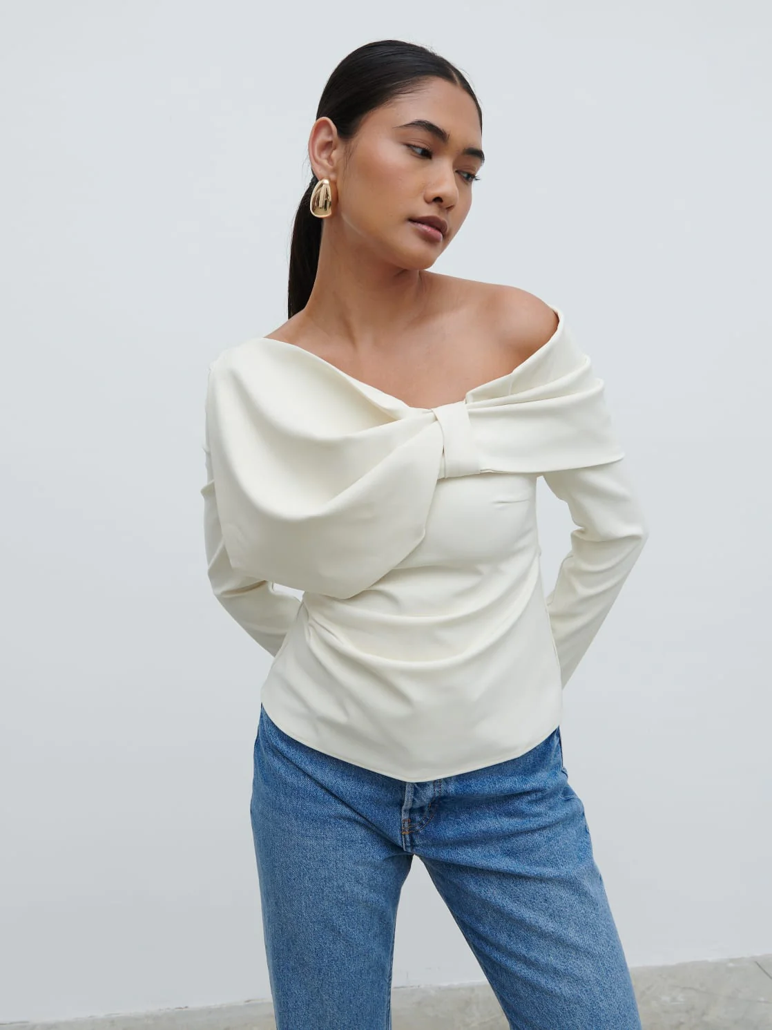 Naomi Exaggerated Bow Top - Cream - Image 5