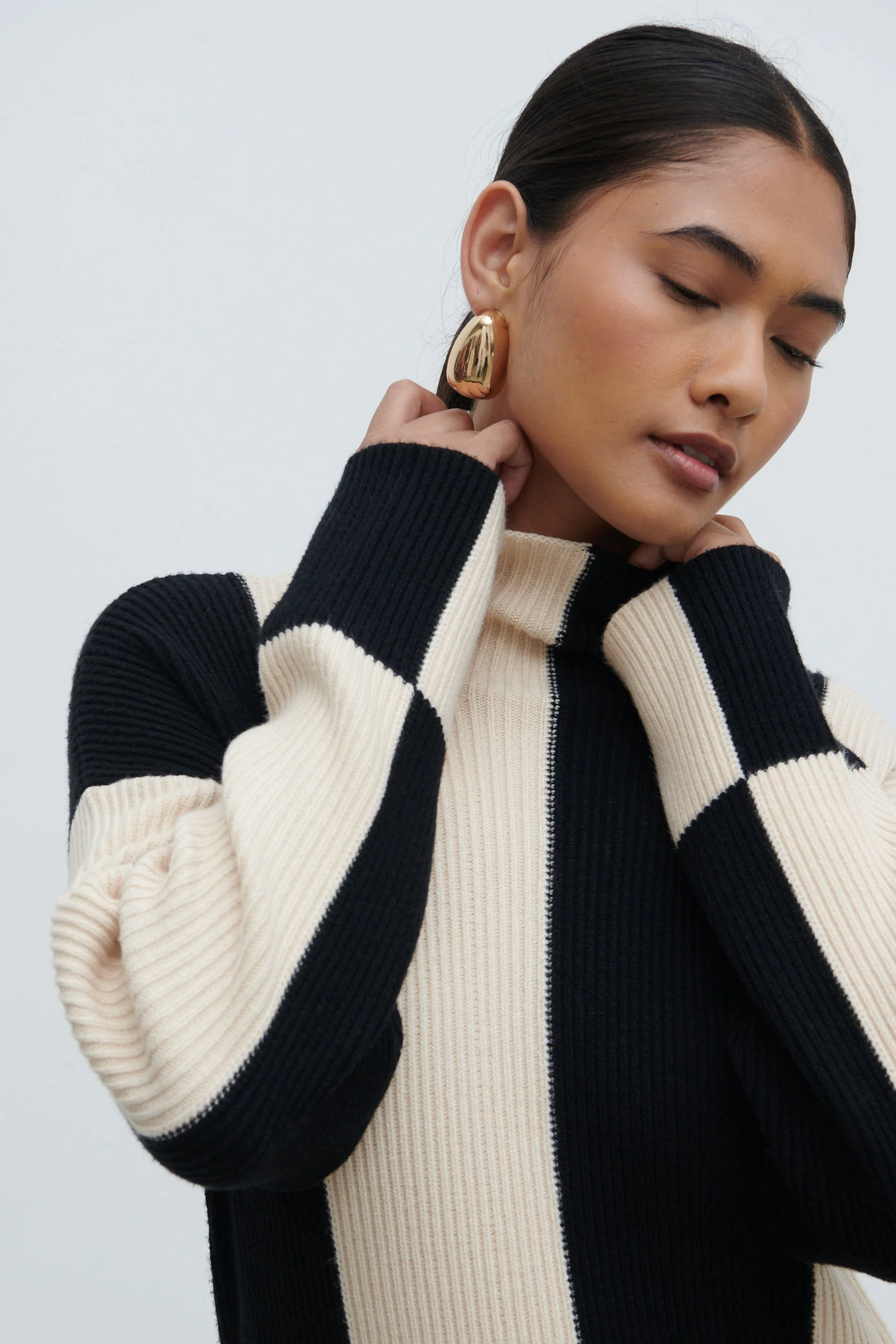 Nayah High Funnel Neck Knit Dress - Stripe - Image 7
