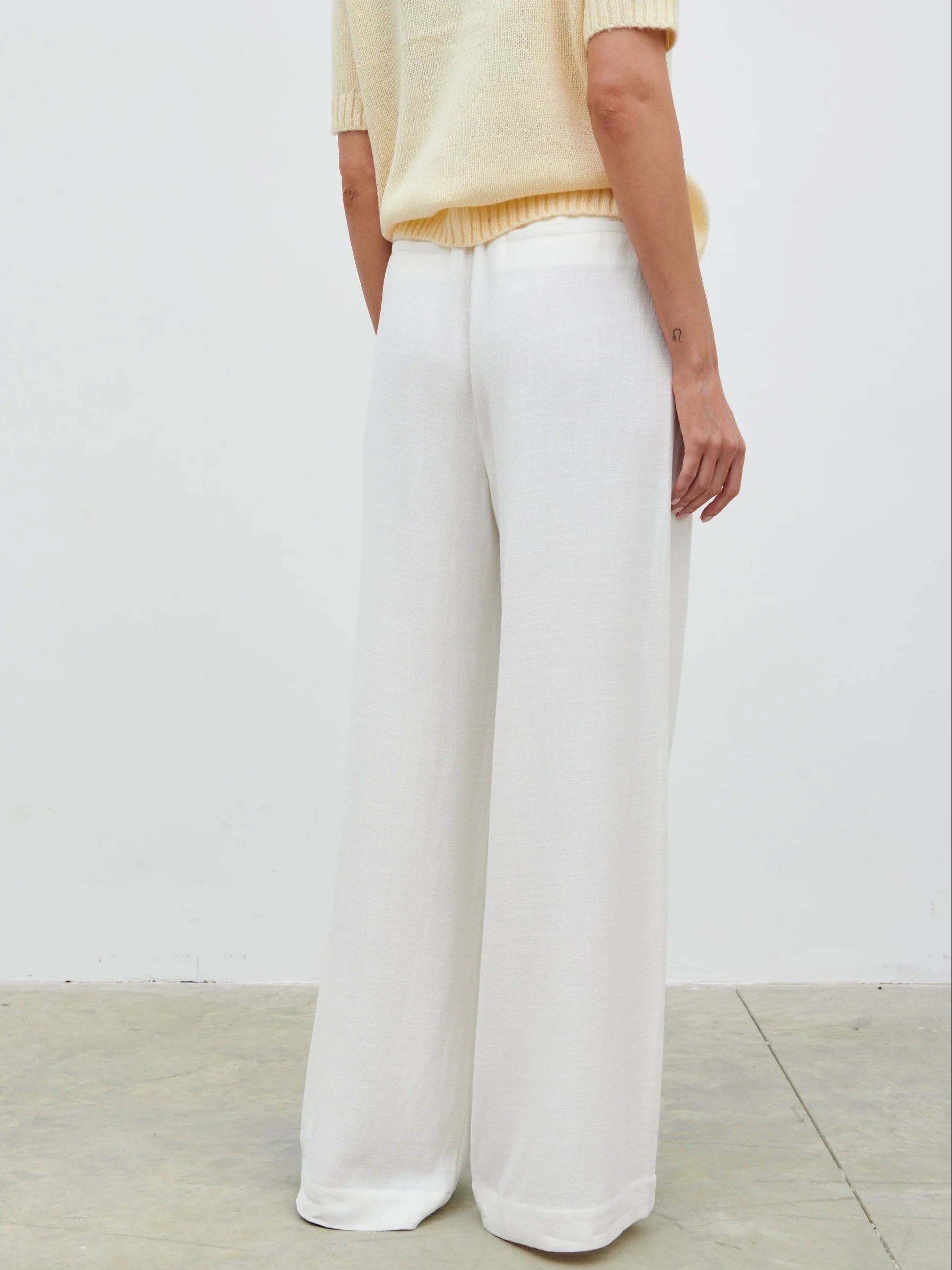 Nessa Drawstring Linen Blend Trousers - White - Image 6