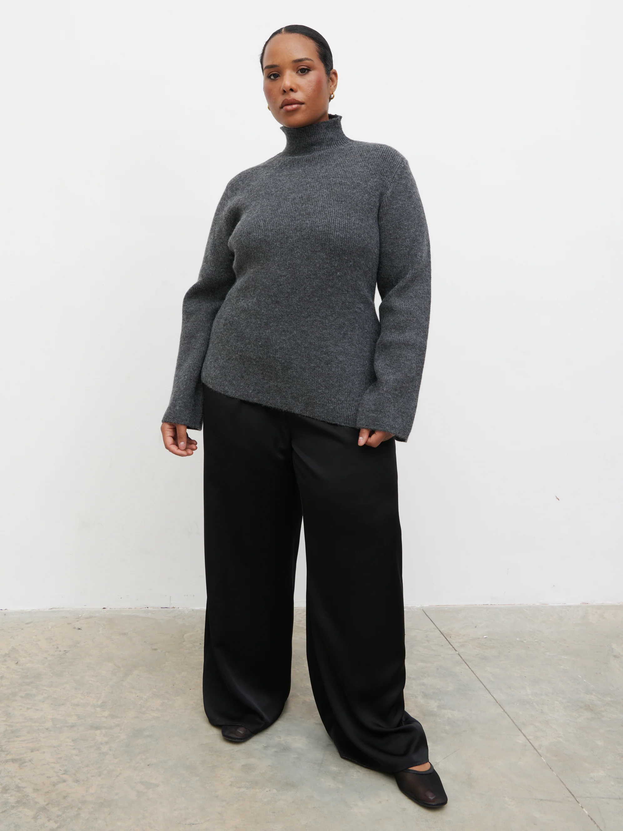 Odyssey A-Line Knit Jumper Curve - Charcoal - Image 4