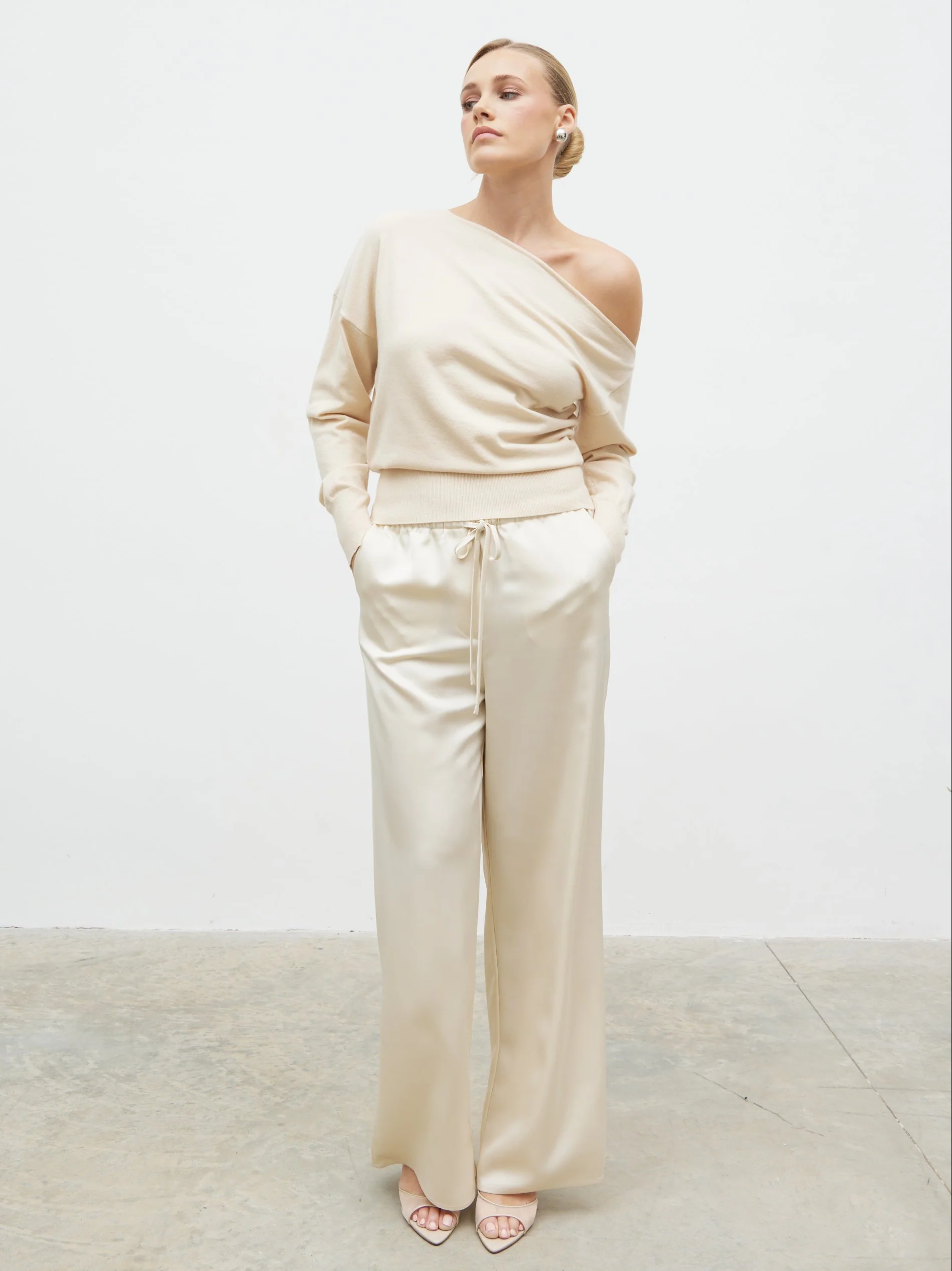 Paris Single Shoulder Knit Jumper - Beige - Image 4