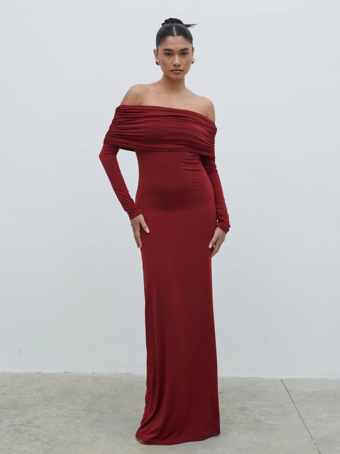 Perrie Bardot Jersey Maxi Dress - Burgundy - Image 5