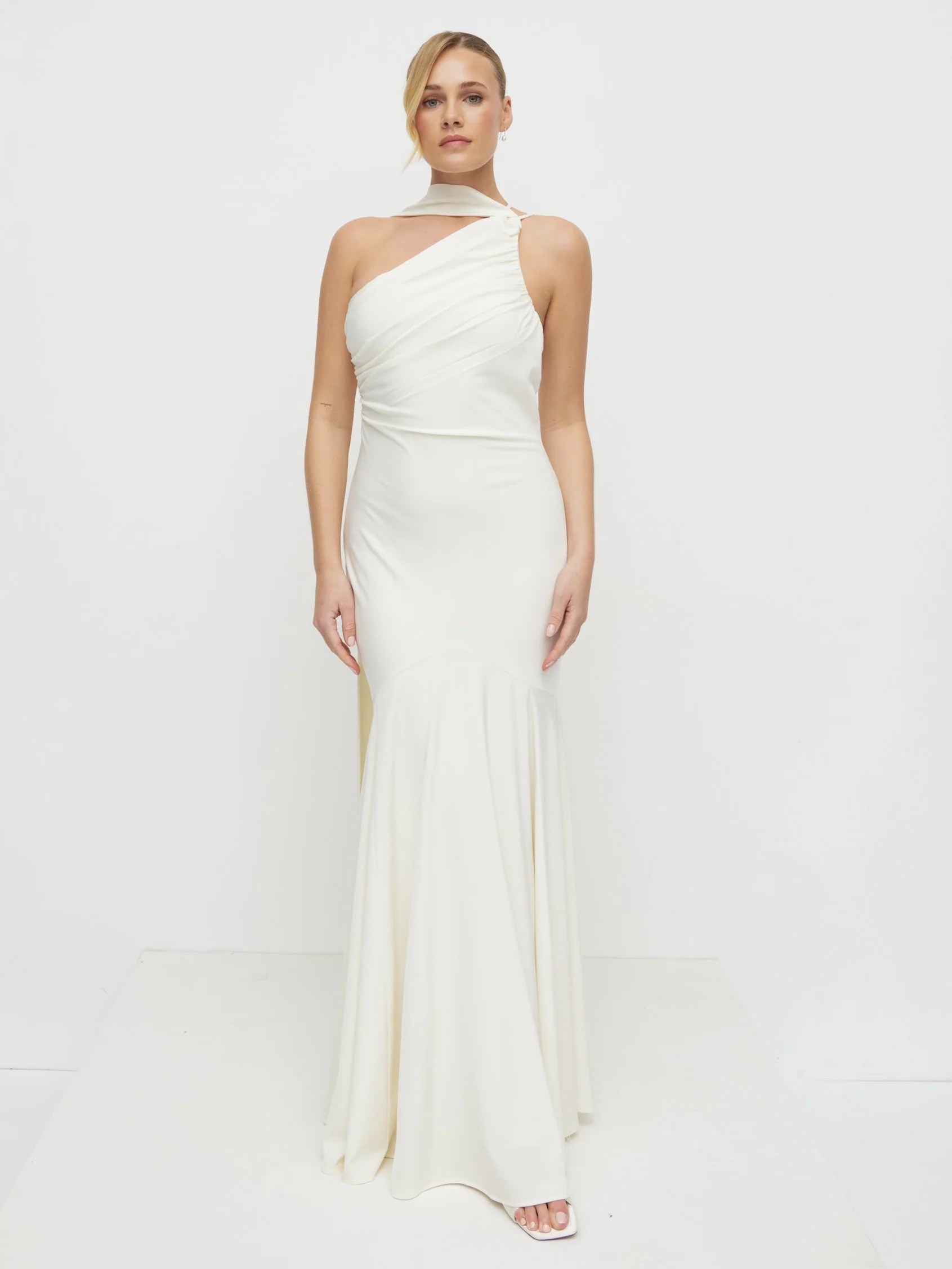 Porto One Shoulder Godet Maxi Dress - Ivory - Image 4