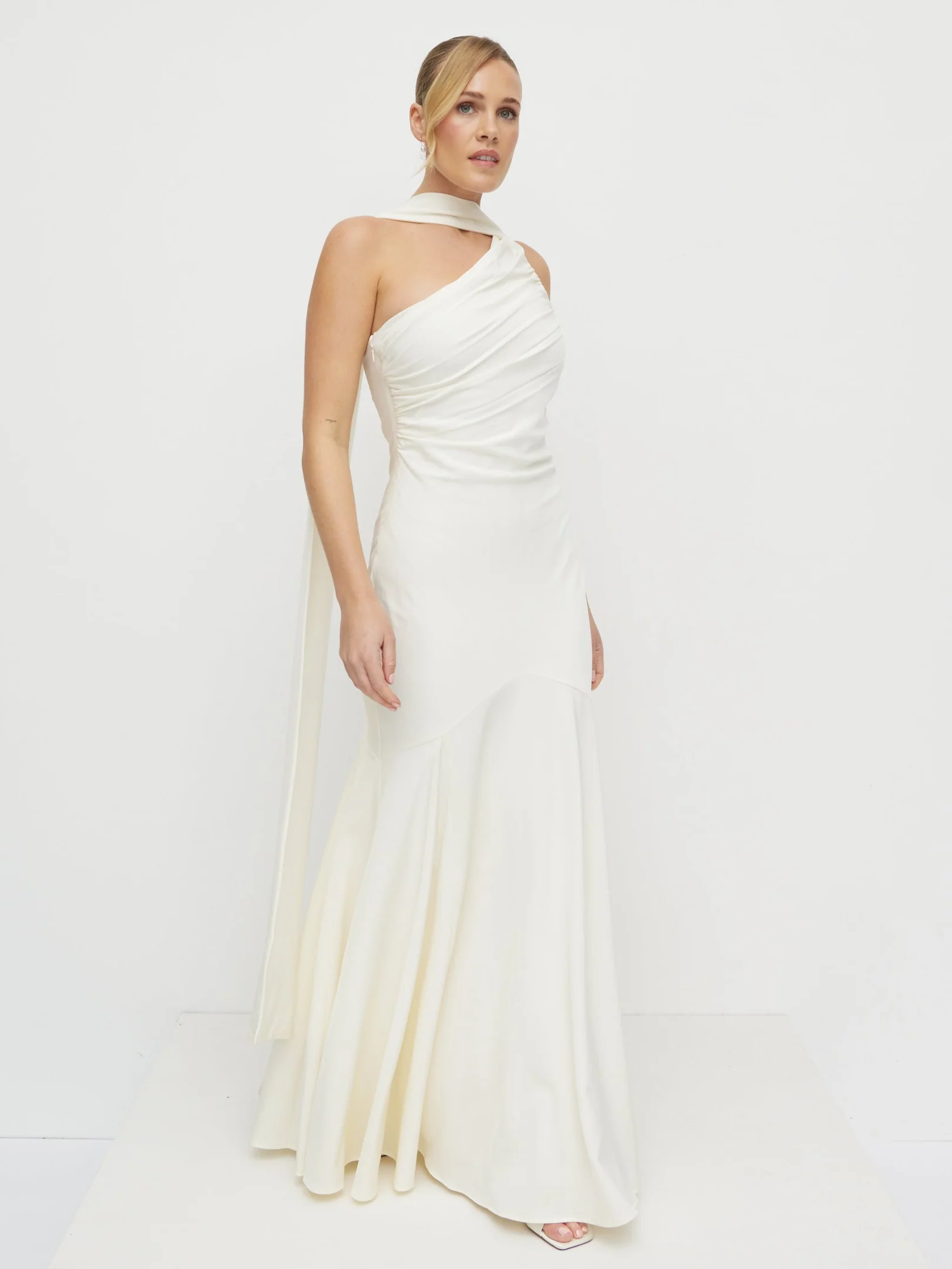 Porto One Shoulder Godet Maxi Dress - Ivory - Image 7