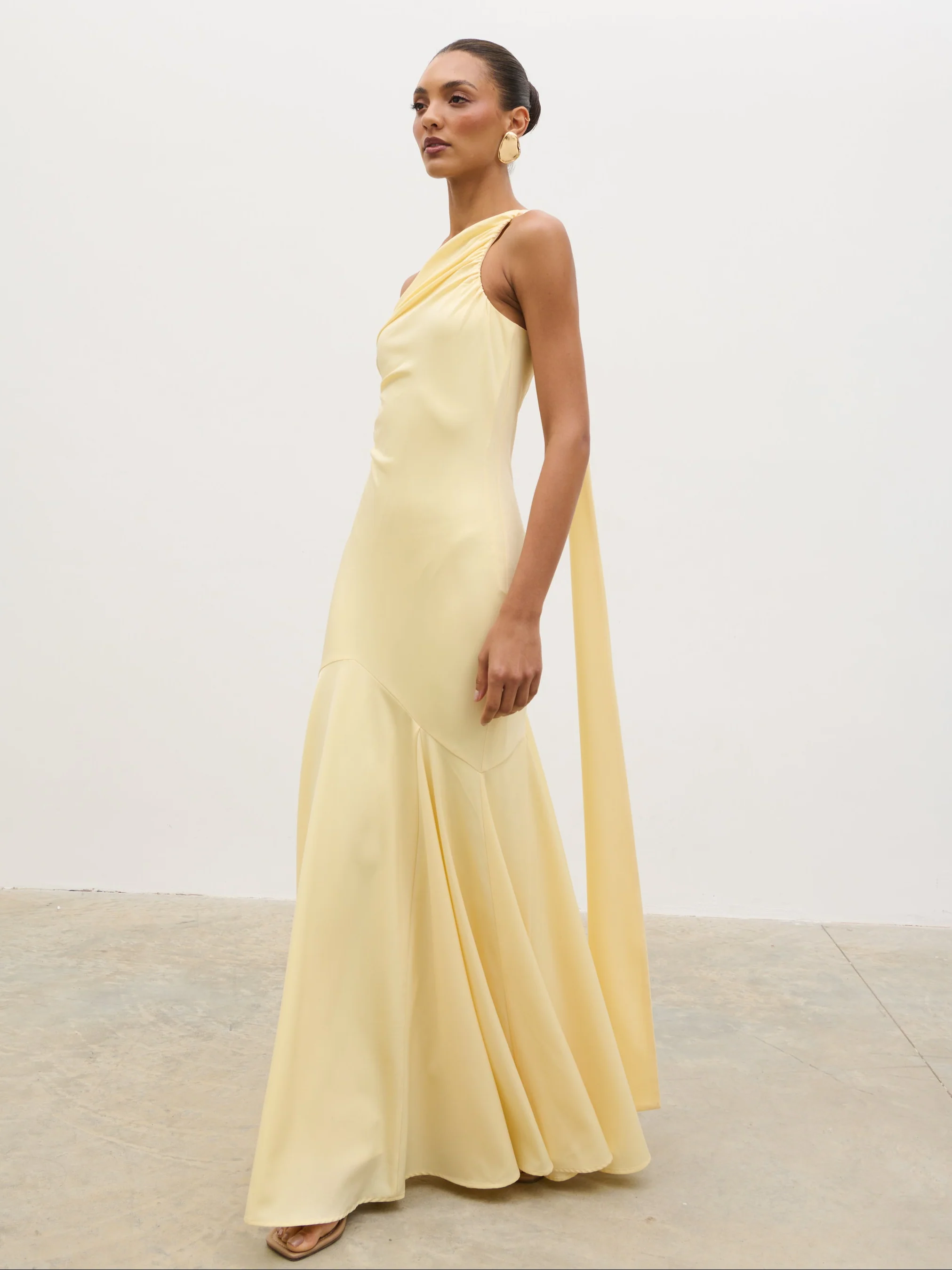 Porto One Shoulder Godet Maxi Dress - Lemon - Image 7