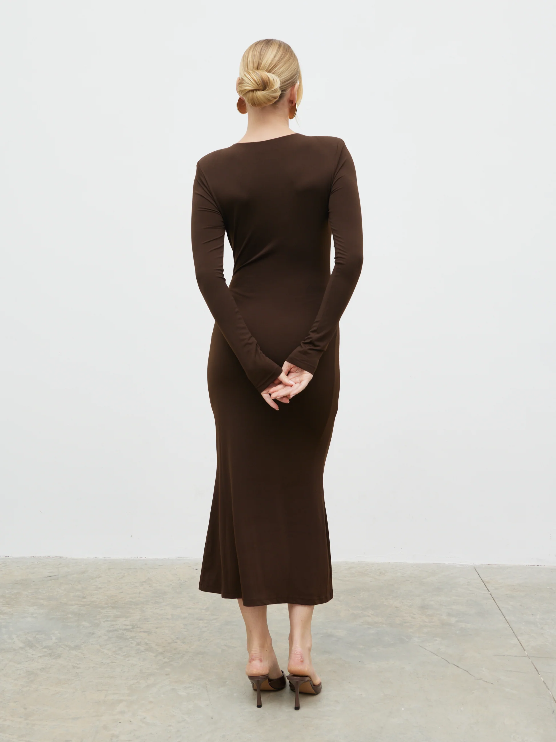 Ragan Corsage Jersey Midaxi Dress - Brown - Image 6