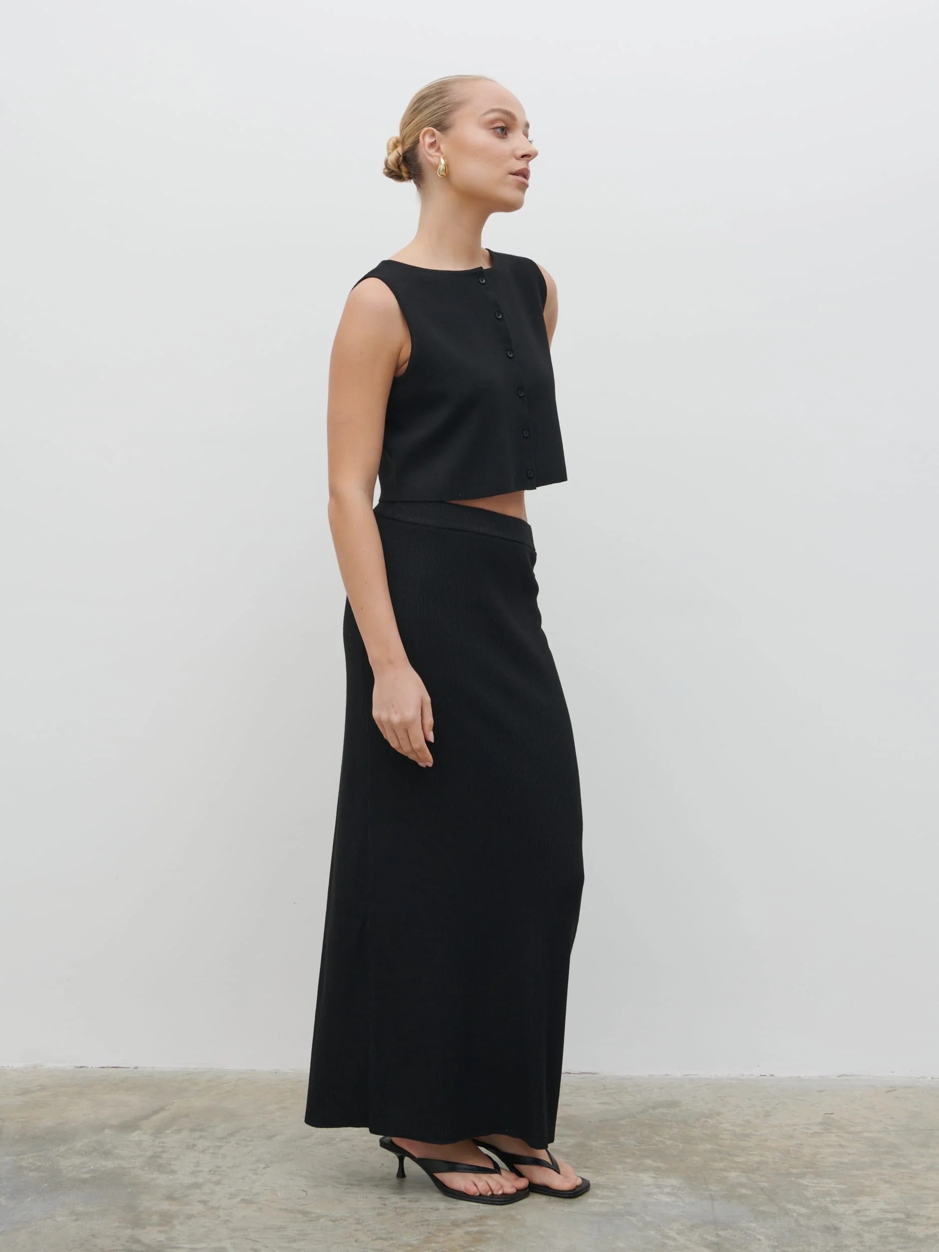 Reese Knit Waistcoat - Black - Image 2