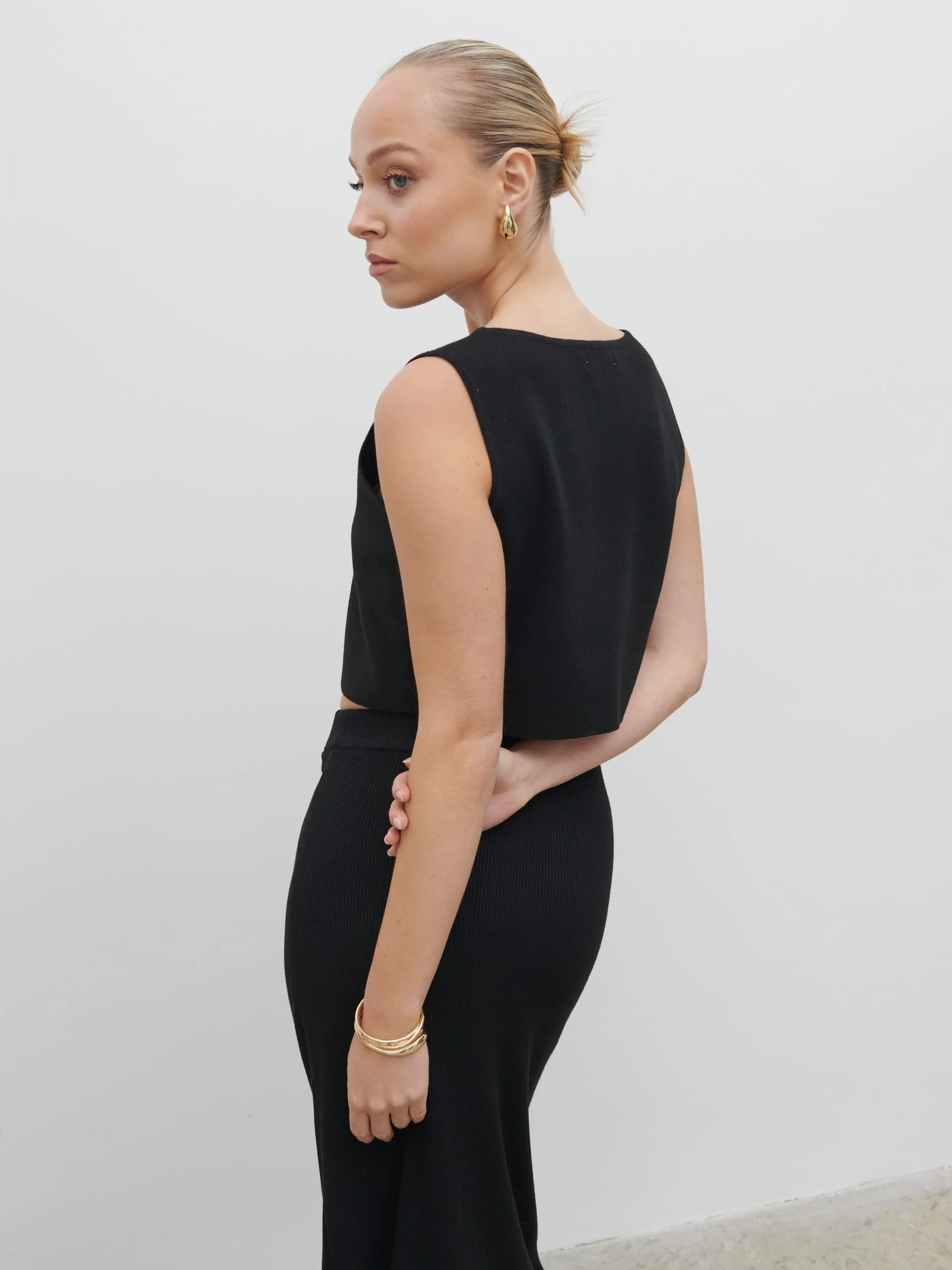 Reese Knit Waistcoat - Black - Image 3