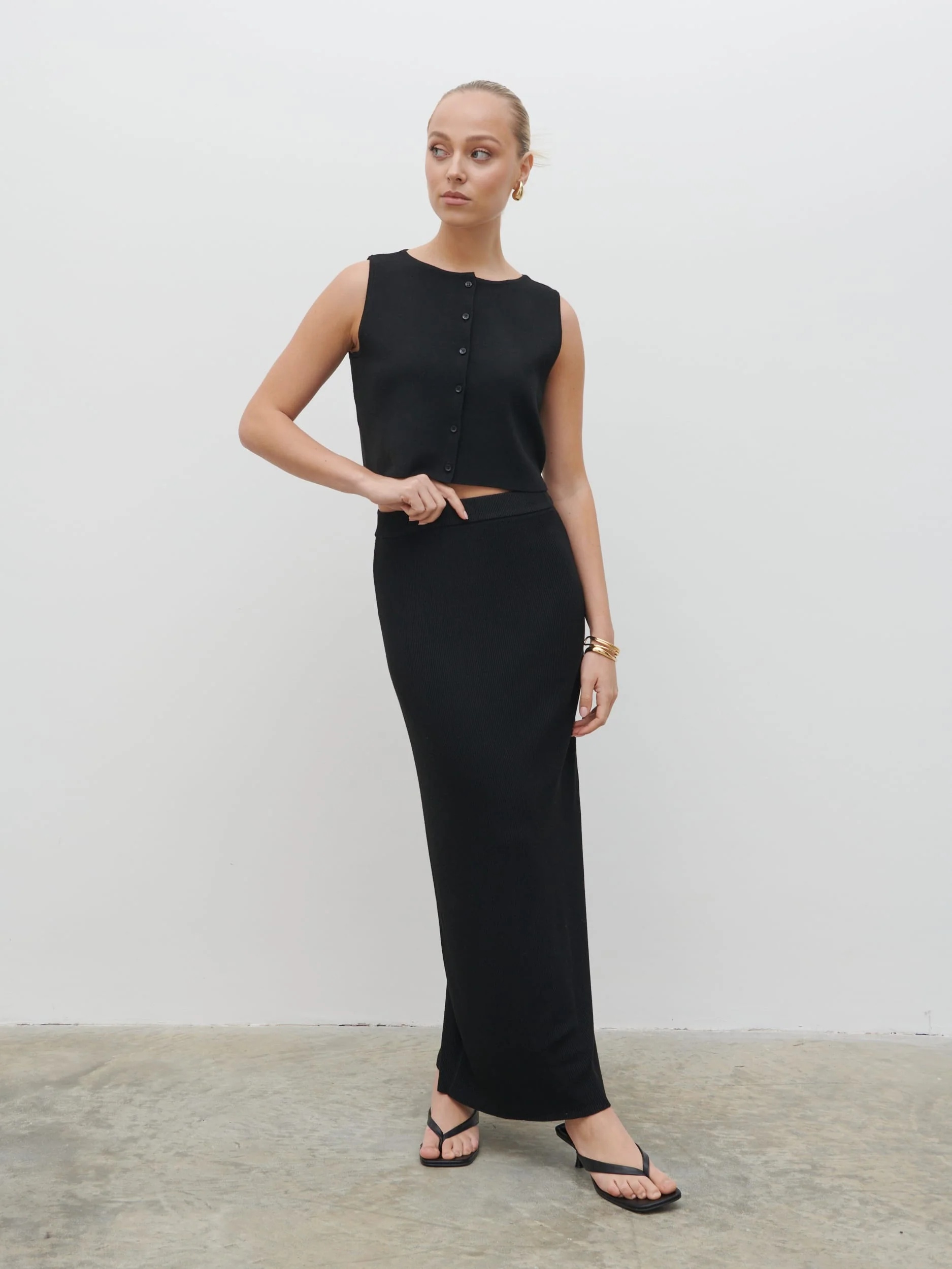 Reese Knit Waistcoat - Black - Image 4