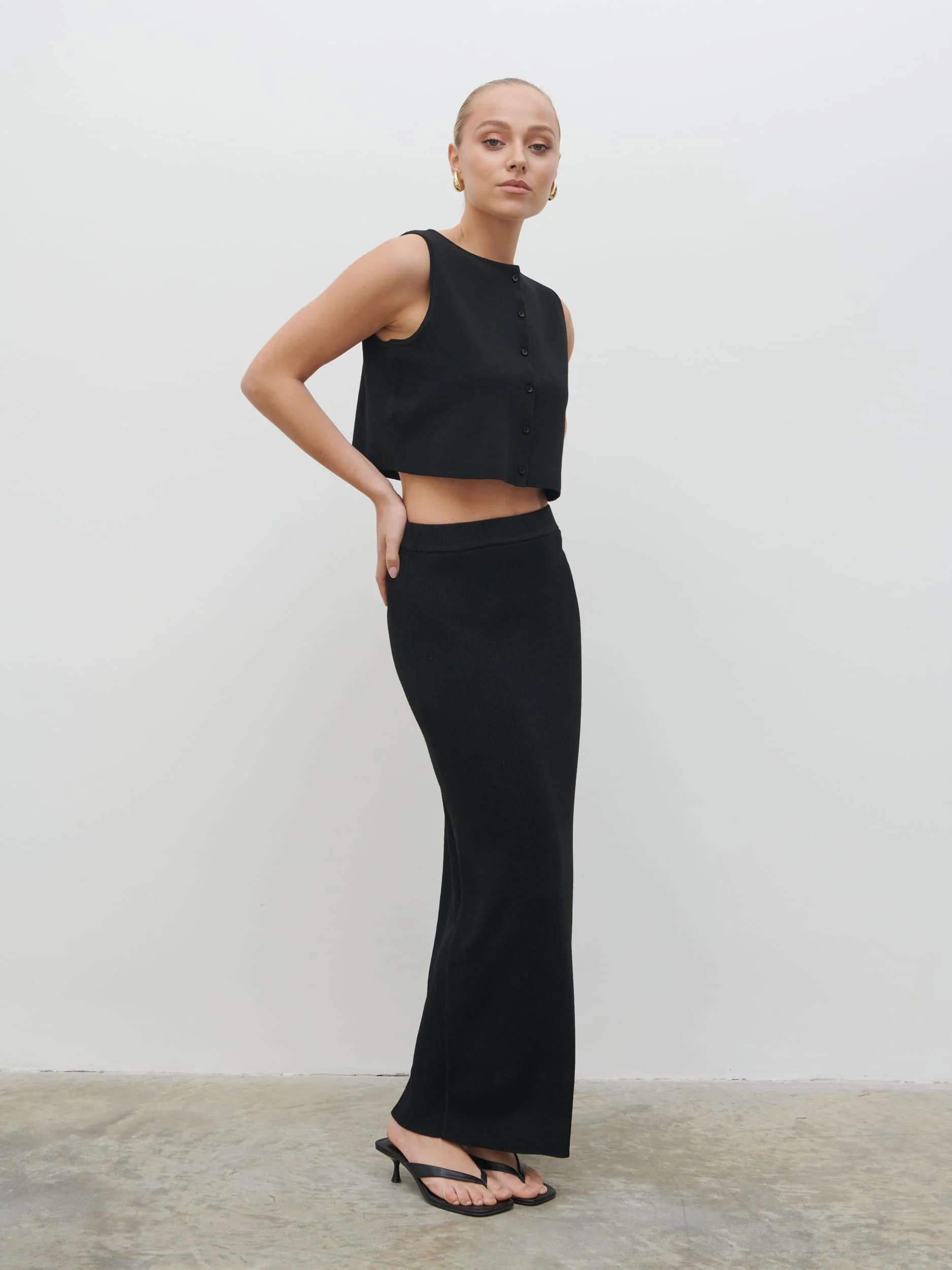 Reese Knit Waistcoat - Black - Image 7